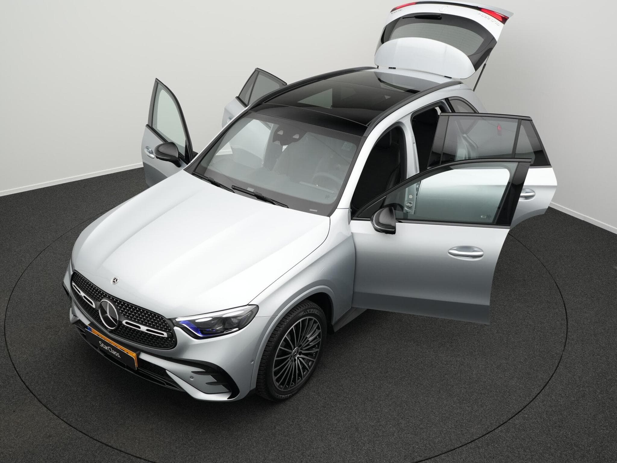 Mercedes GLC 220 d 4MATIC AMG-Line Premium (2026) - Foto 14
