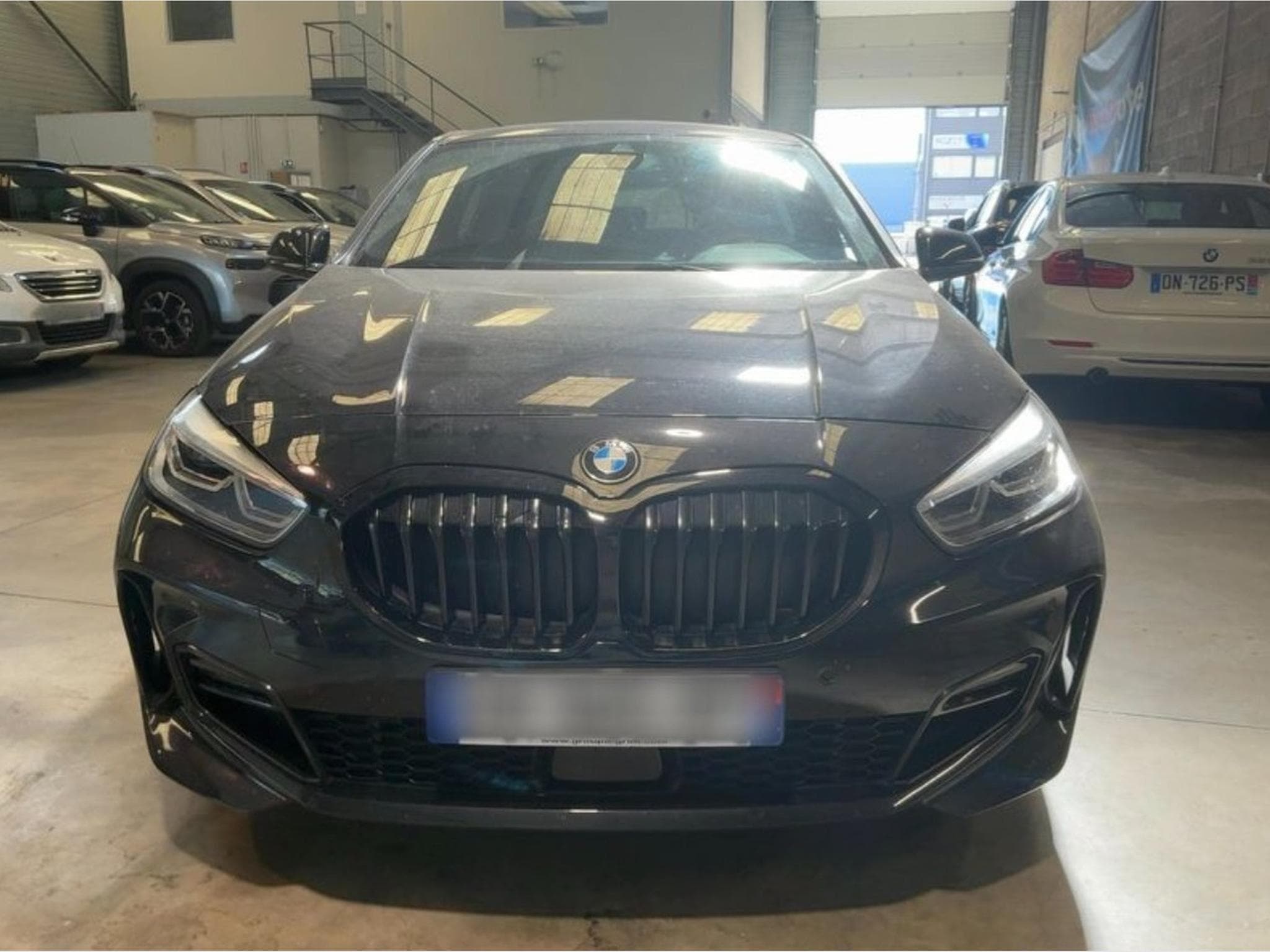BMW Série 1 118i M SPORT (2024) - Foto 1