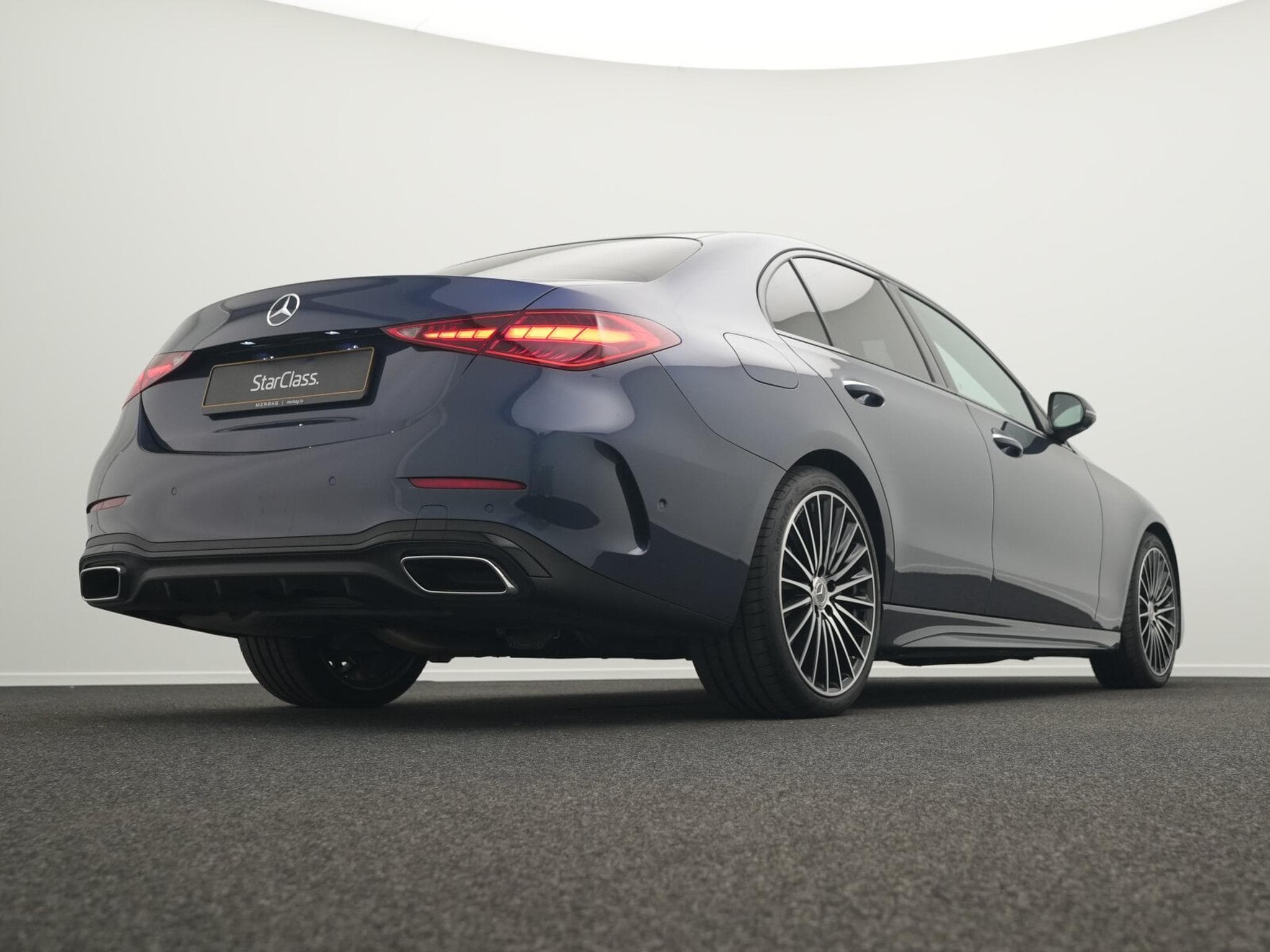Mercedes C 220 d AMG-Line Premium Plus (2025) - Foto 11