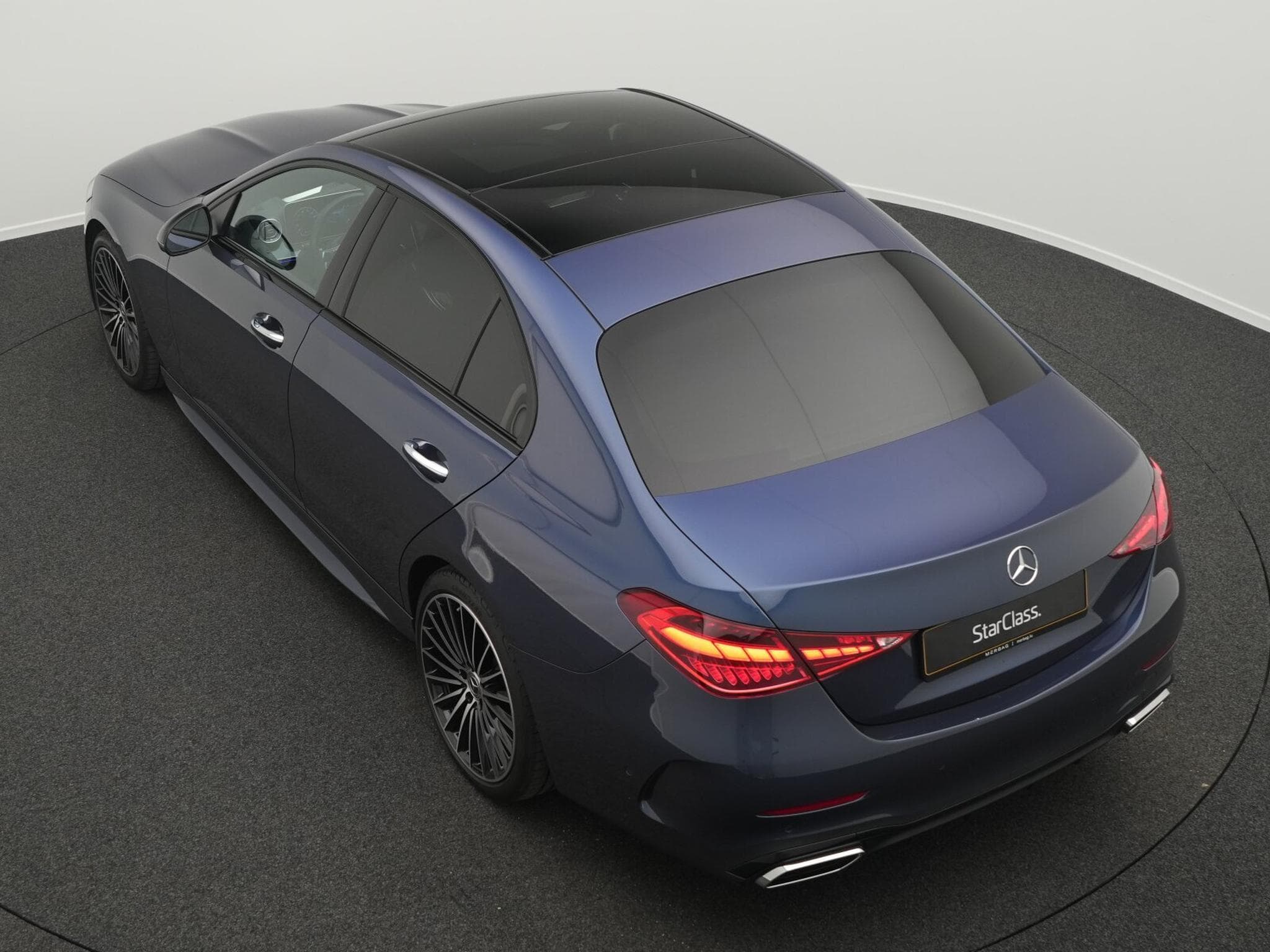 Mercedes C 220 d AMG-Line Premium Plus (2025) - Foto 13
