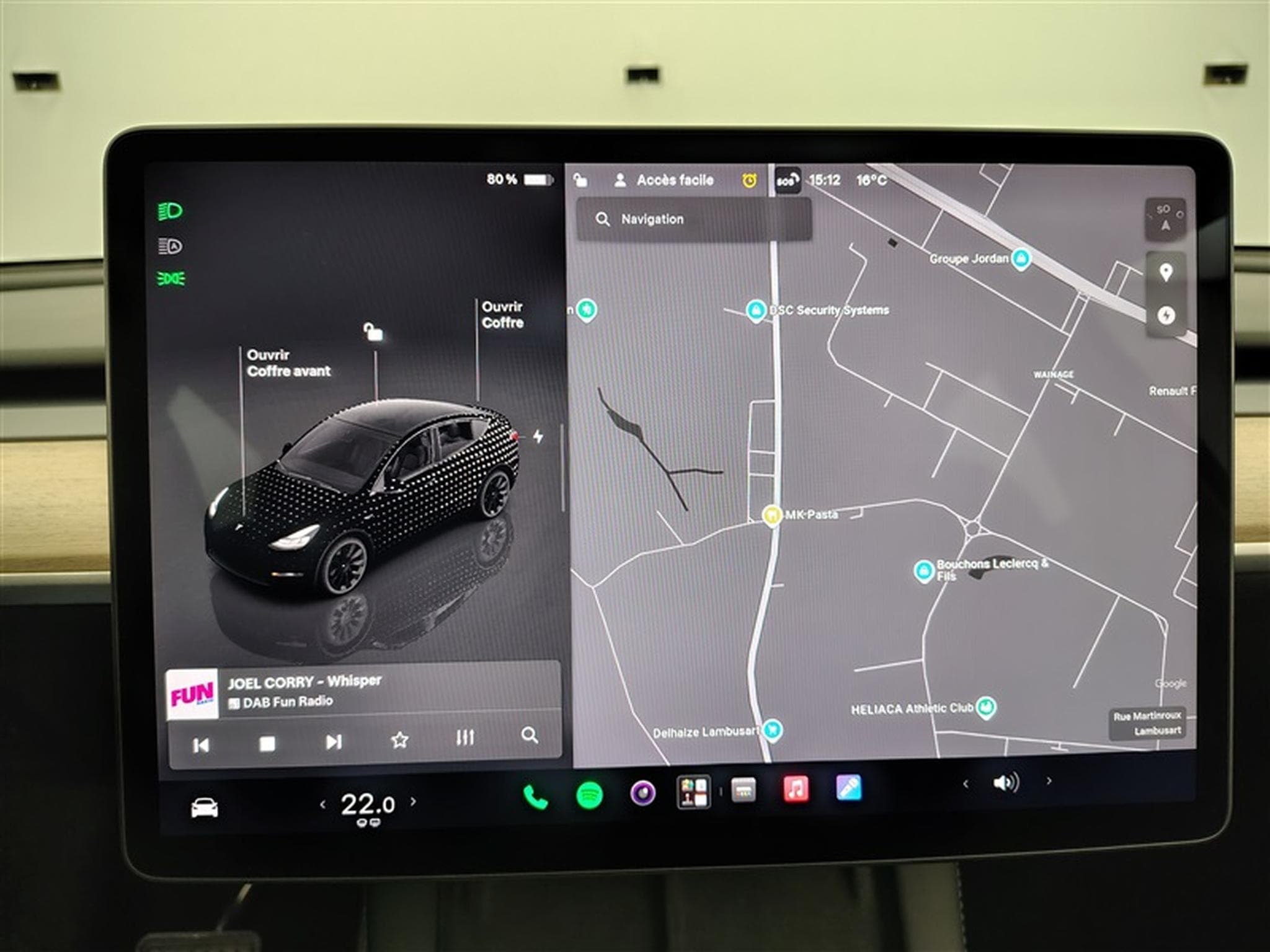 Tesla Model Y Standard Range NAVI / FULL LED / PANO / CAMERA 360" / JA 20" (2023) - Photo 11
