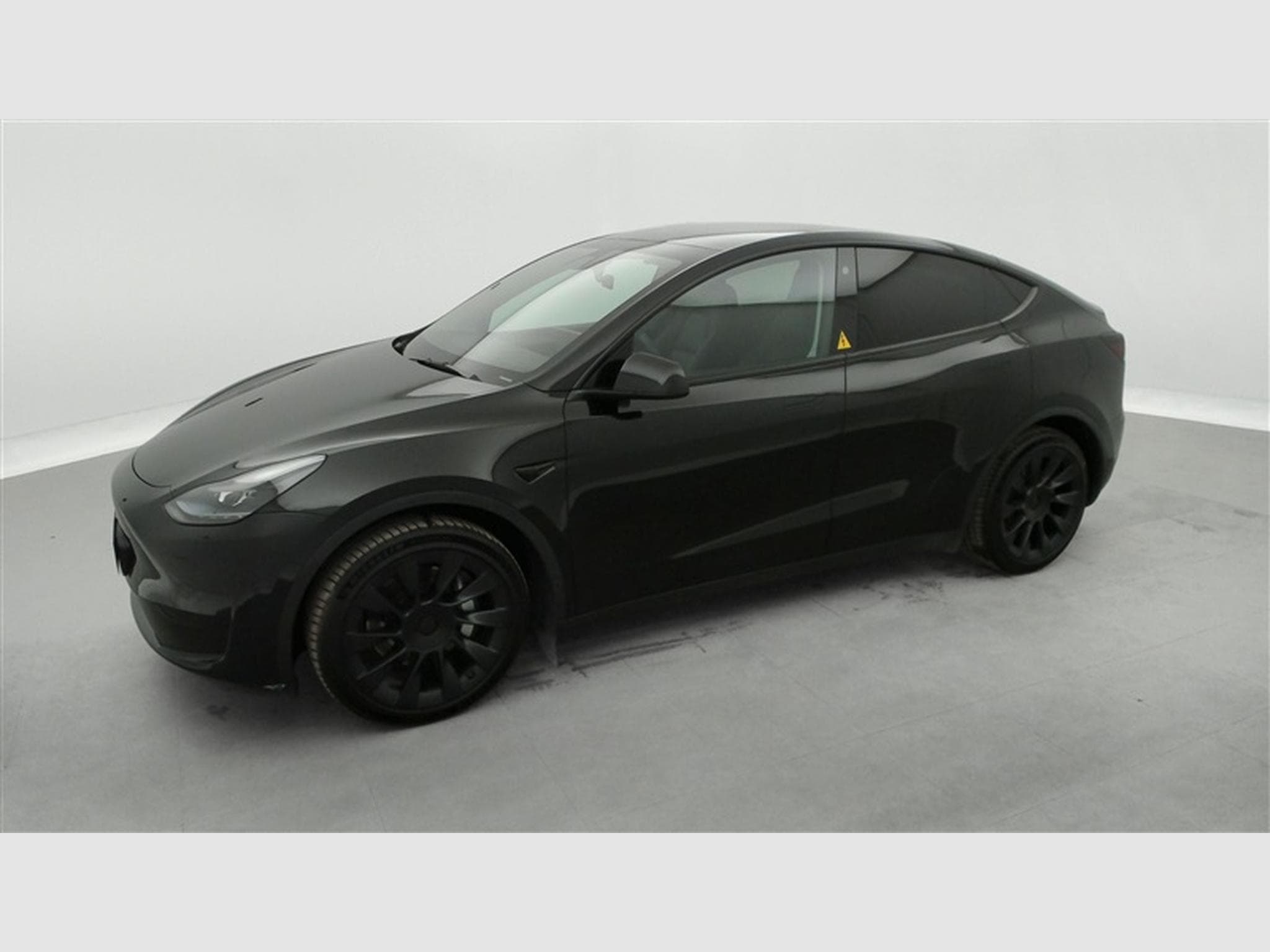 Tesla Model Y Standard Range NAVI / FULL LED / PANO / CAMERA 360" / JA 20" (2023) - Photo 23