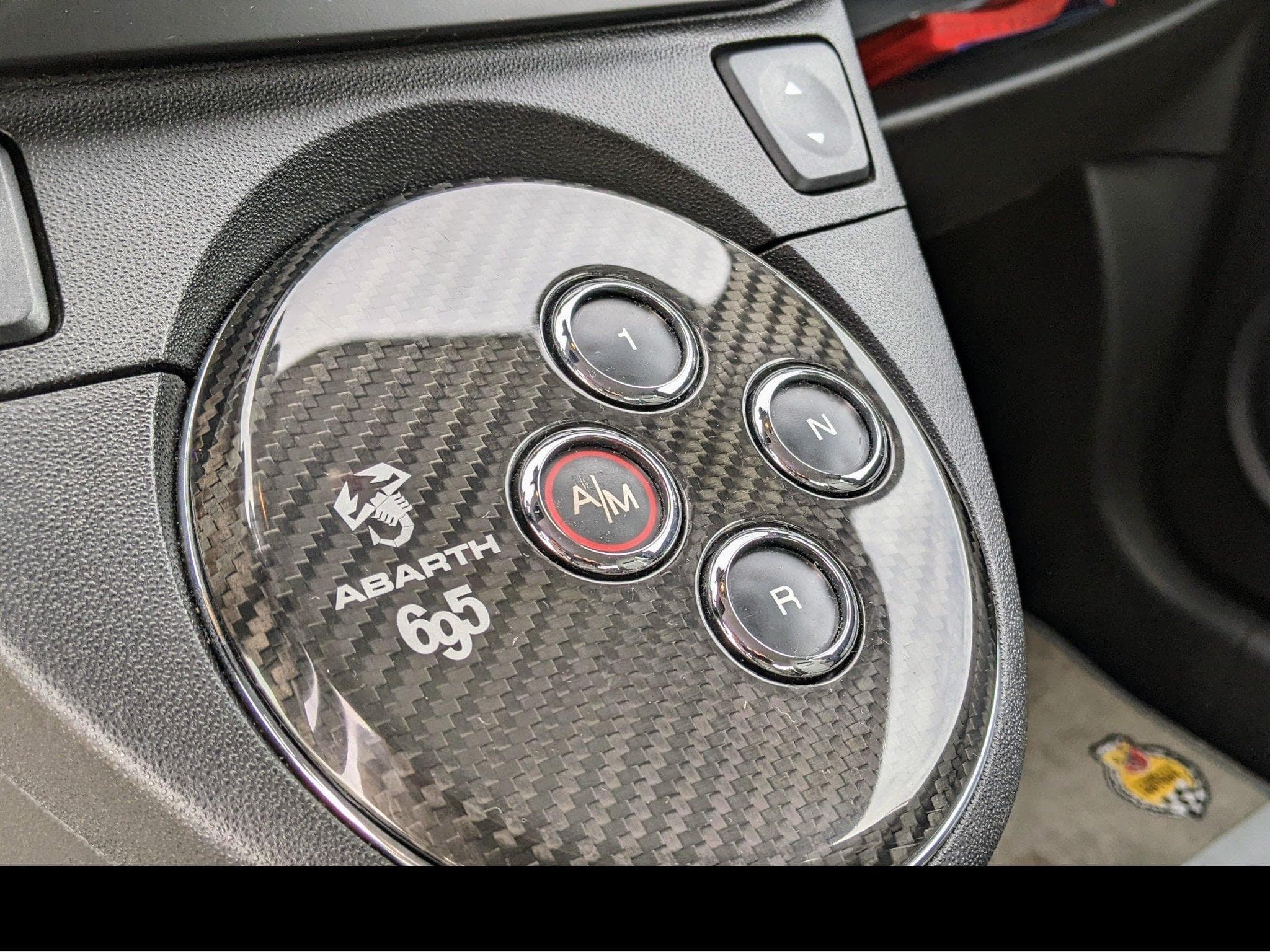Abarth 695 Tributo Ferrari (2012) - Photo 5