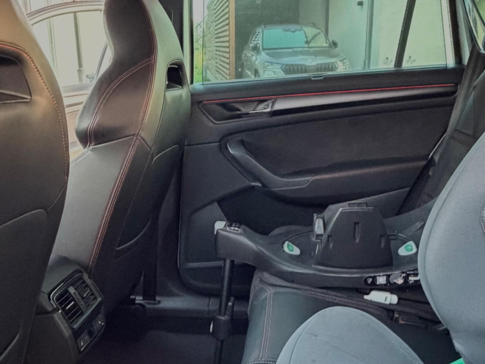 Skoda Kodiaq RS (2020) - Photo 8