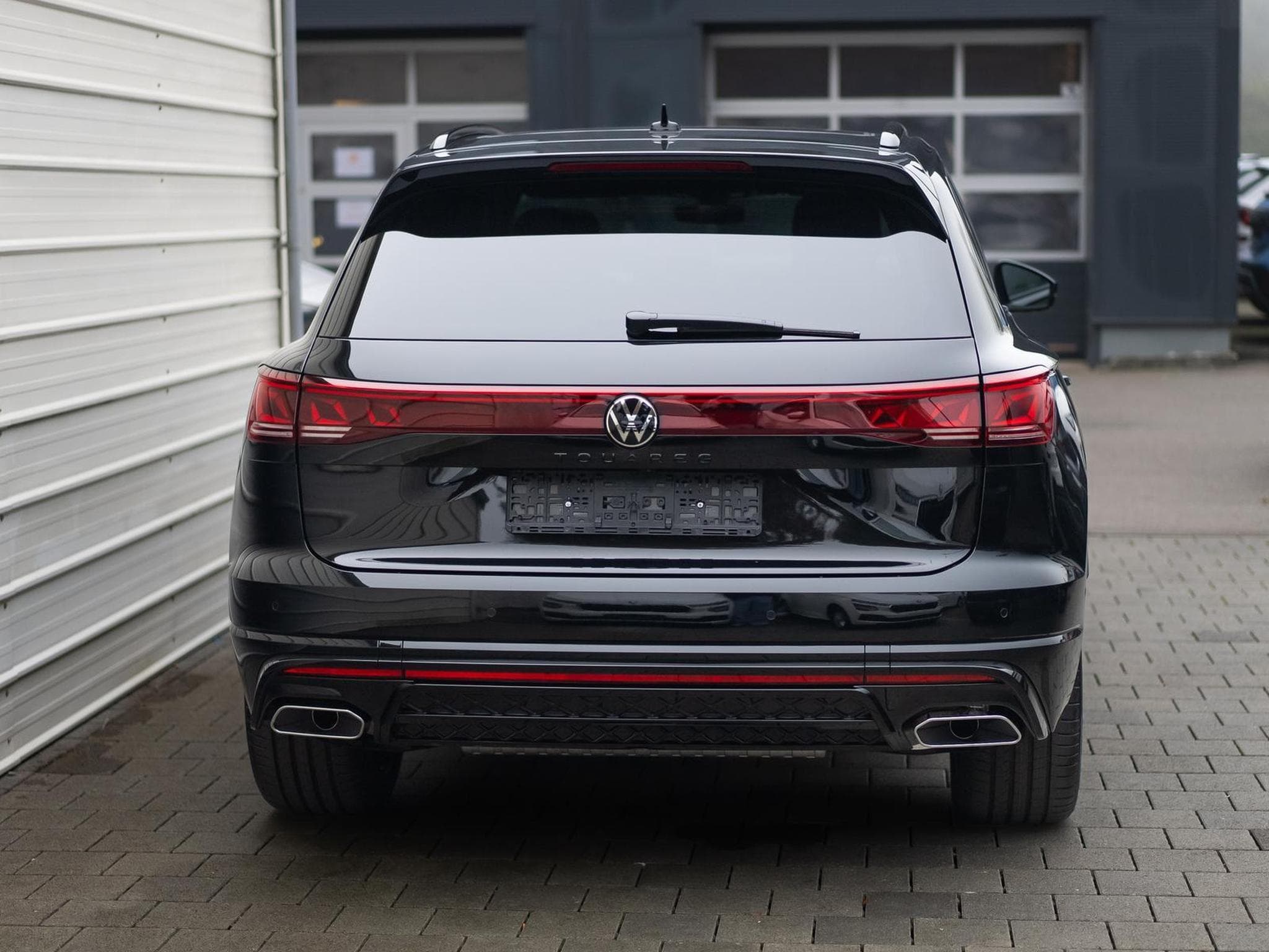 VW Touareg R-Line (2024) - Foto 18