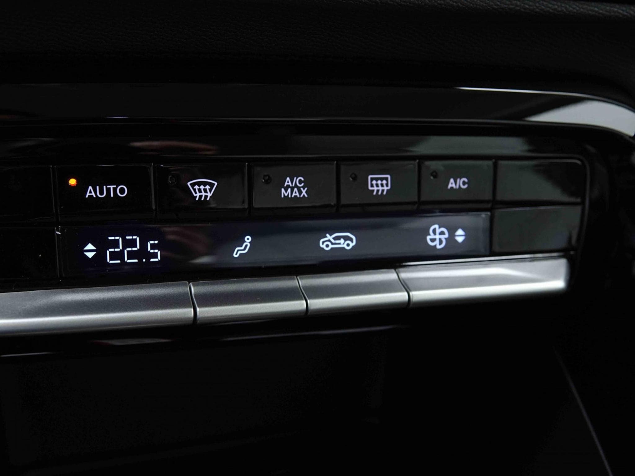 Citroën C3 Aircross 1.2 Hybrid e-DSC6 145 Max (2026) - Photo 12