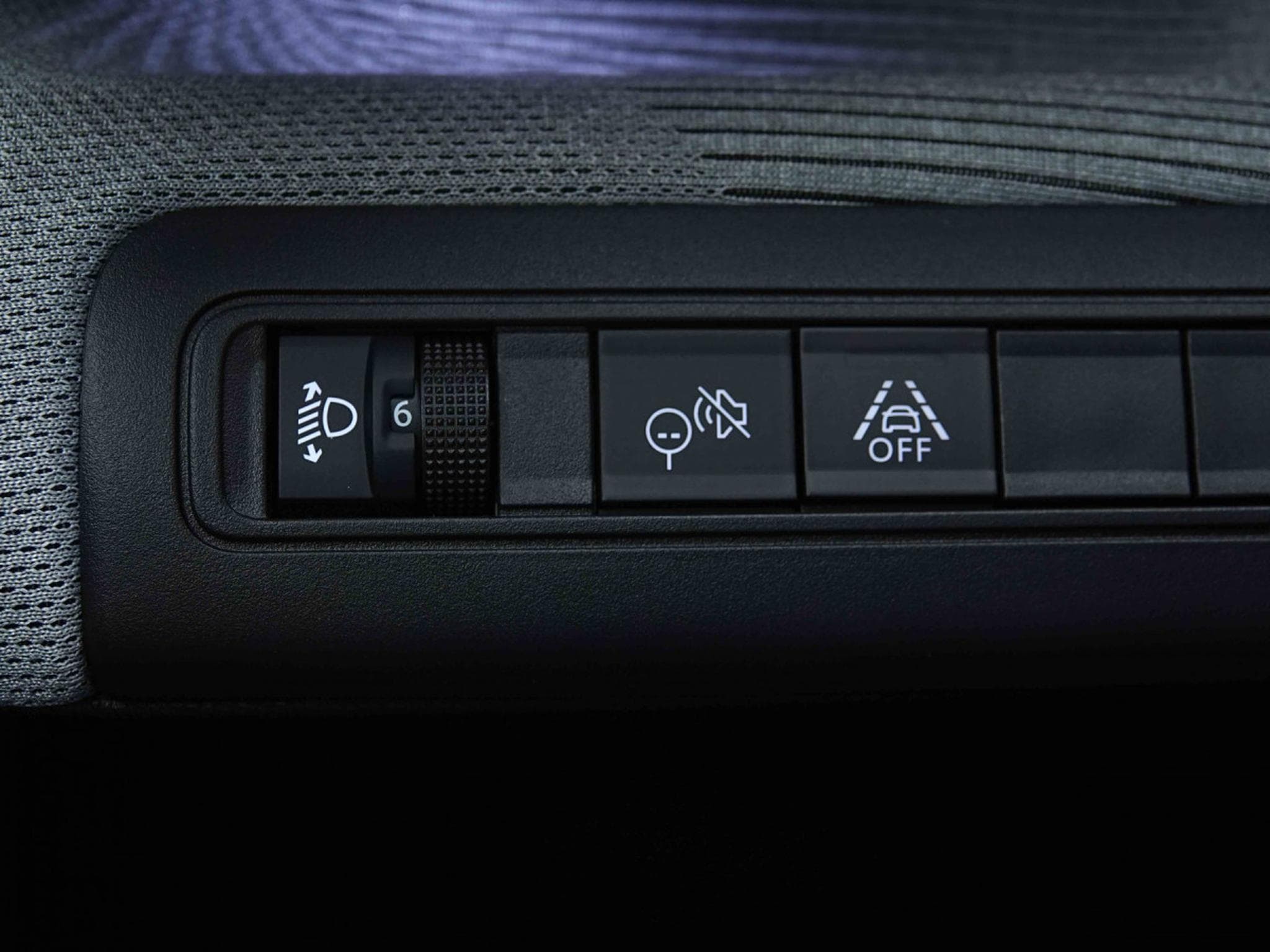 Citroën C3 Aircross 1.2 Hybrid e-DSC6 145 Max (2026) - Photo 21