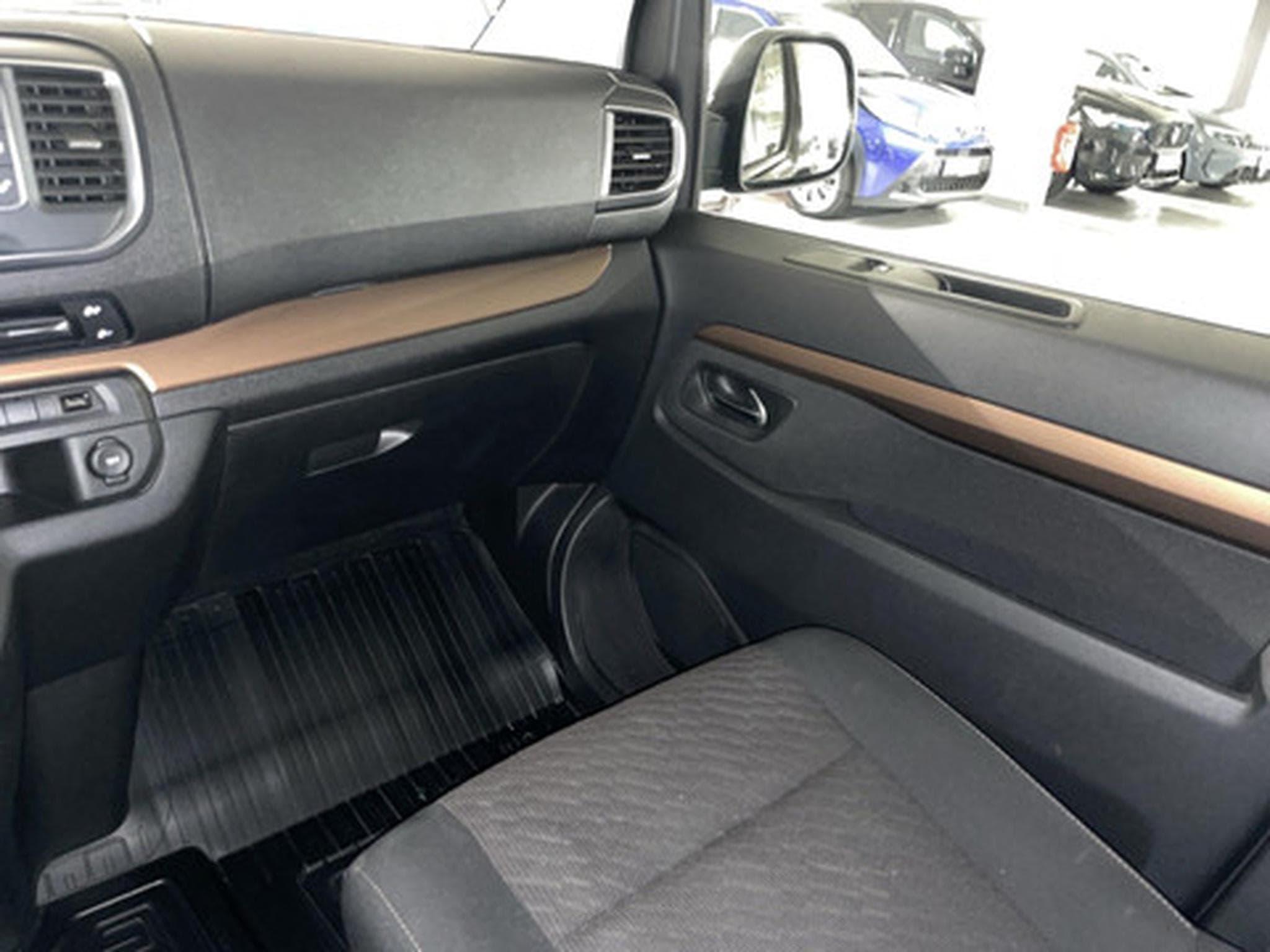 Toyota Proace 2.0D 106kW MWB MPV Aut. (2022) - Foto 9