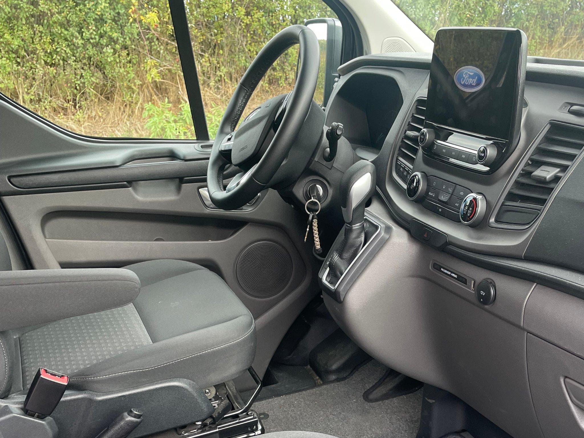Ford Transit Nugget (2023) - Photo 5