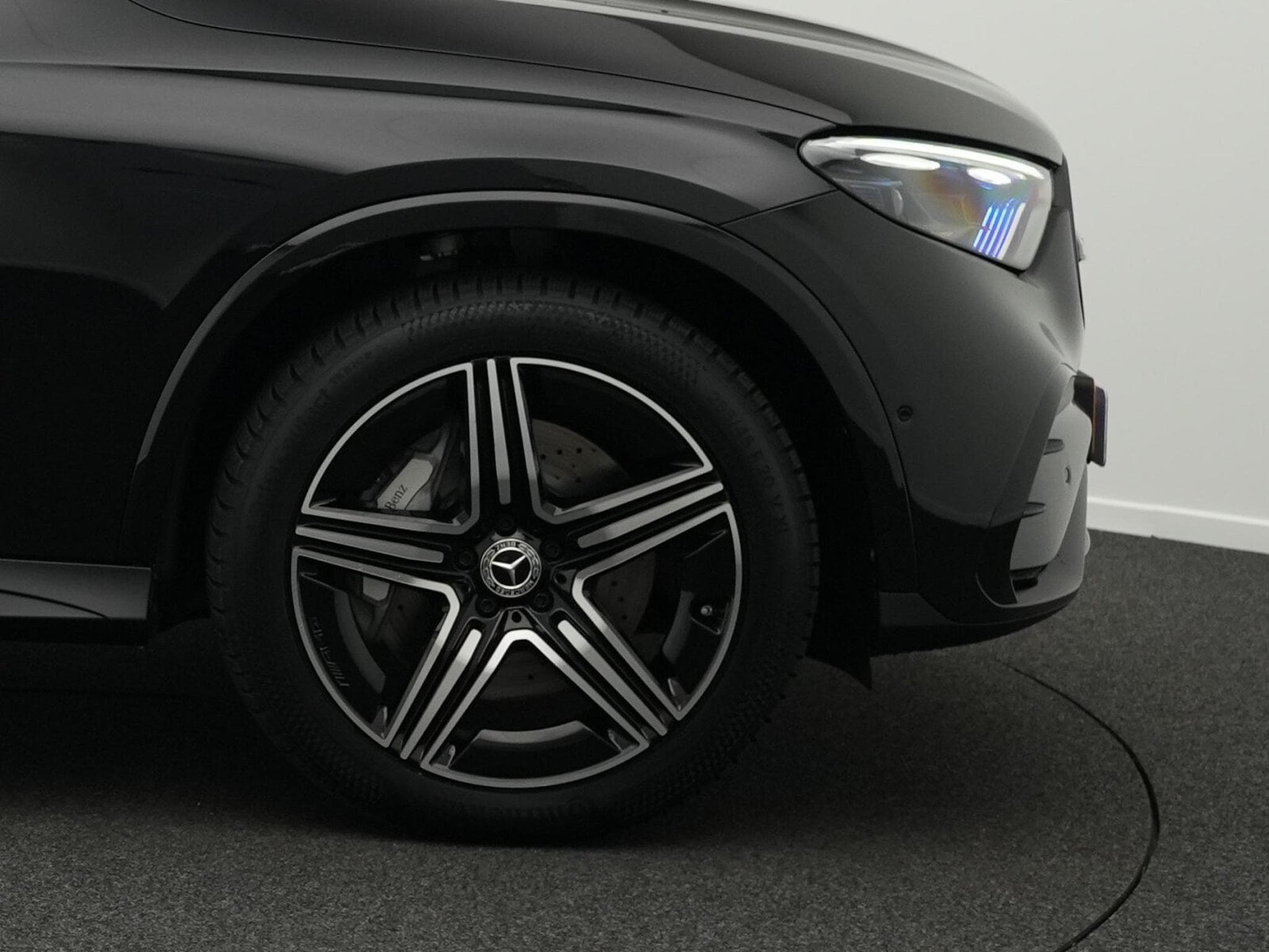 Mercedes GLC 220 d 4MATIC AMG-Line Premium (2026) - Photo 8