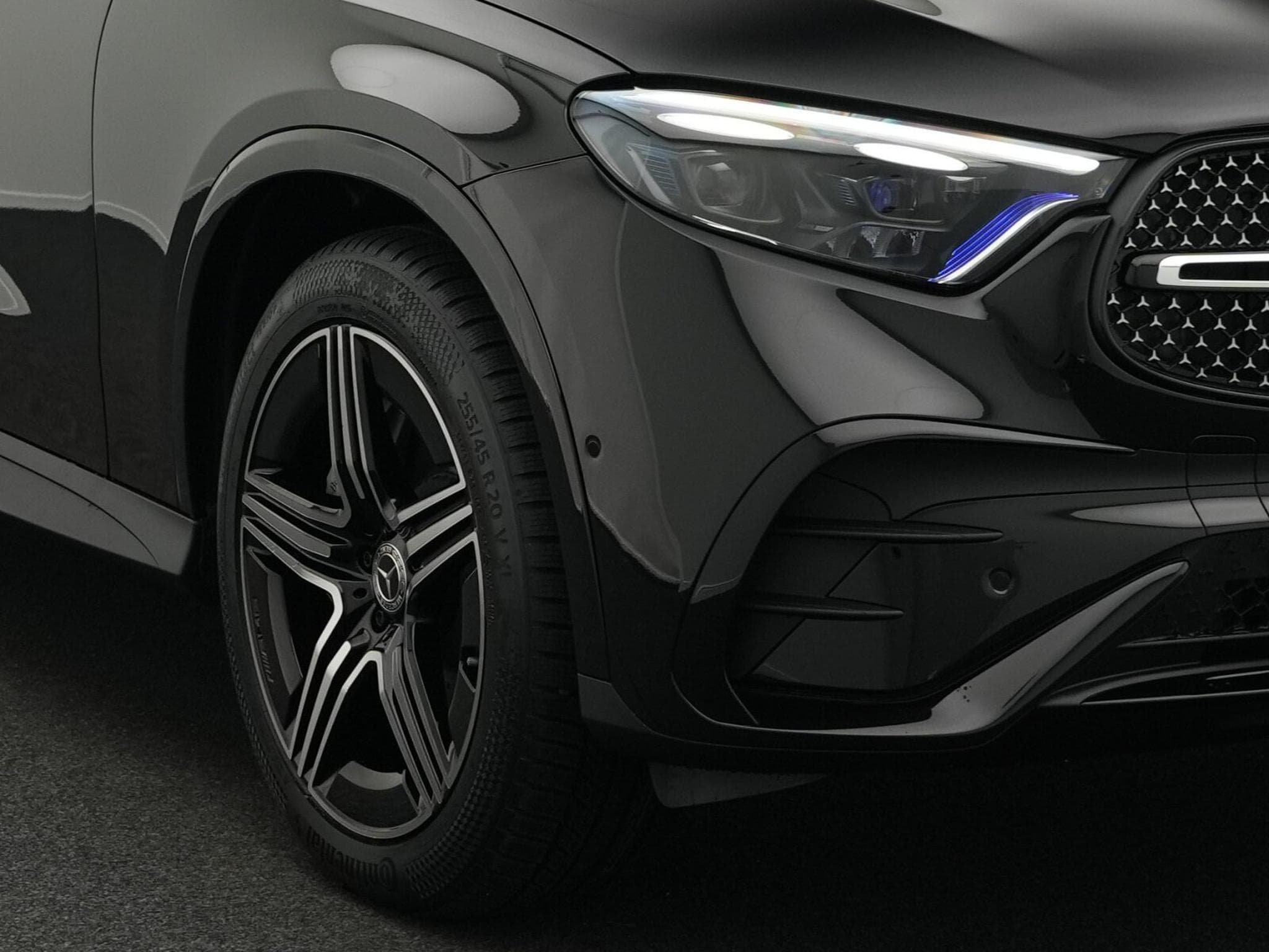 Mercedes GLC 220 d 4MATIC AMG-Line Premium (2026) - Photo 9
