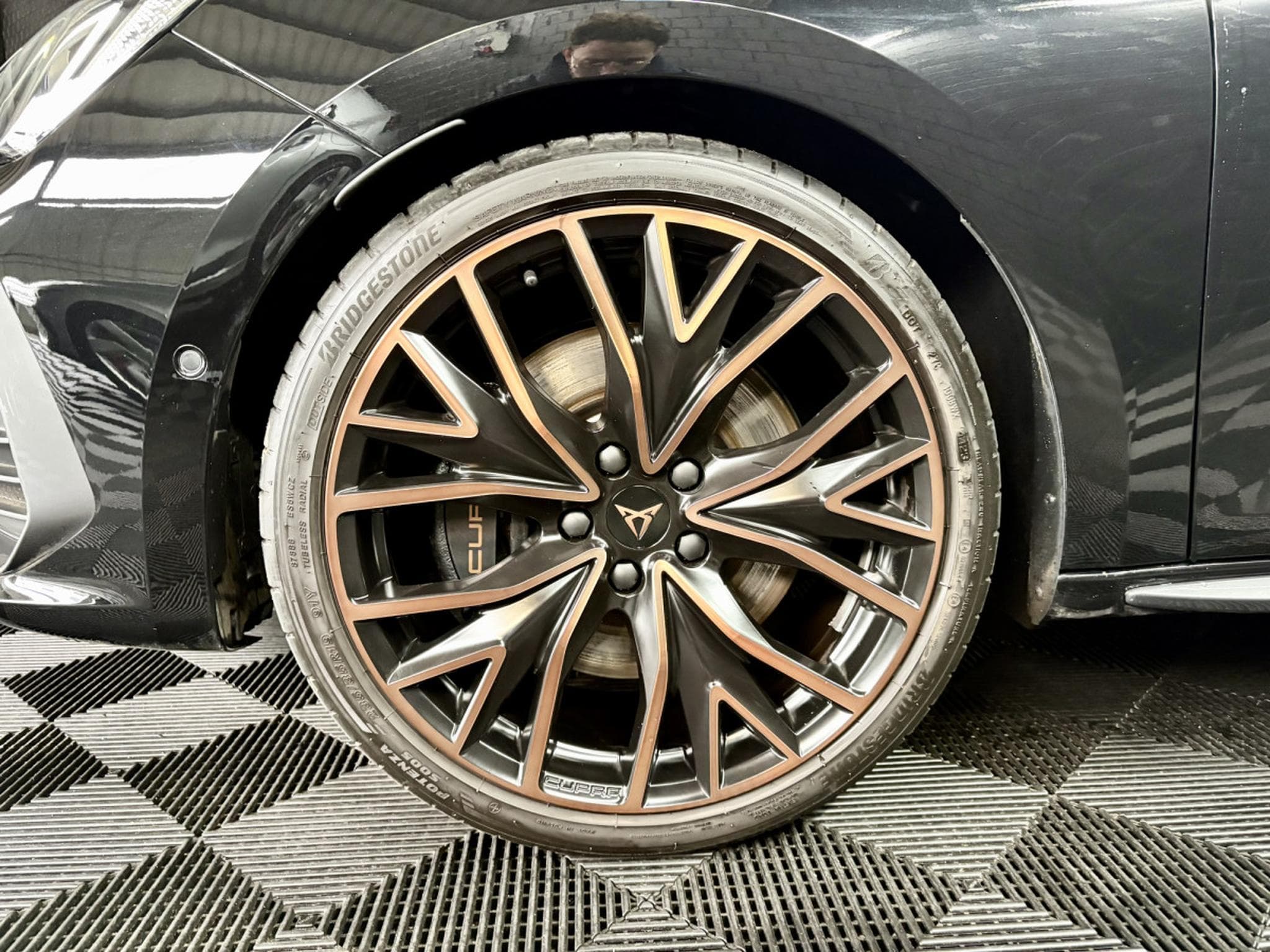 Cupra Leon VZ 2.0 TSI 300CV *PANO*CAM* BEATS* MATRIX* VSS * (2024) - Foto 23