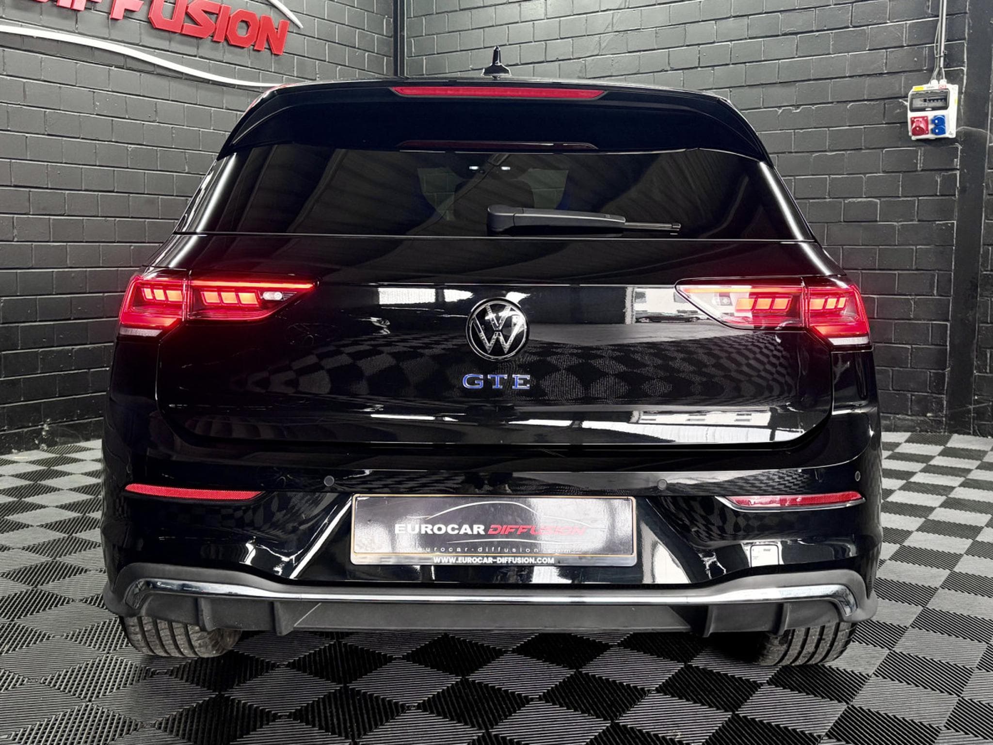 VW Golf GTE PHASE 2  1.5 eHybrid 272 CV DSG 6 *ATTELAGE* DCC* MATRIX (2026) - Foto 5