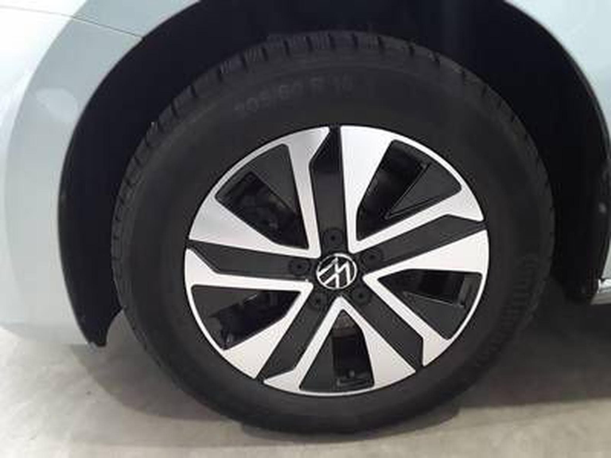 VW Touran Comfortline Energy 1.5 TSI 150 CV BVM6 * 7 PLACES * CAM *HAY (2026) - Photo 17