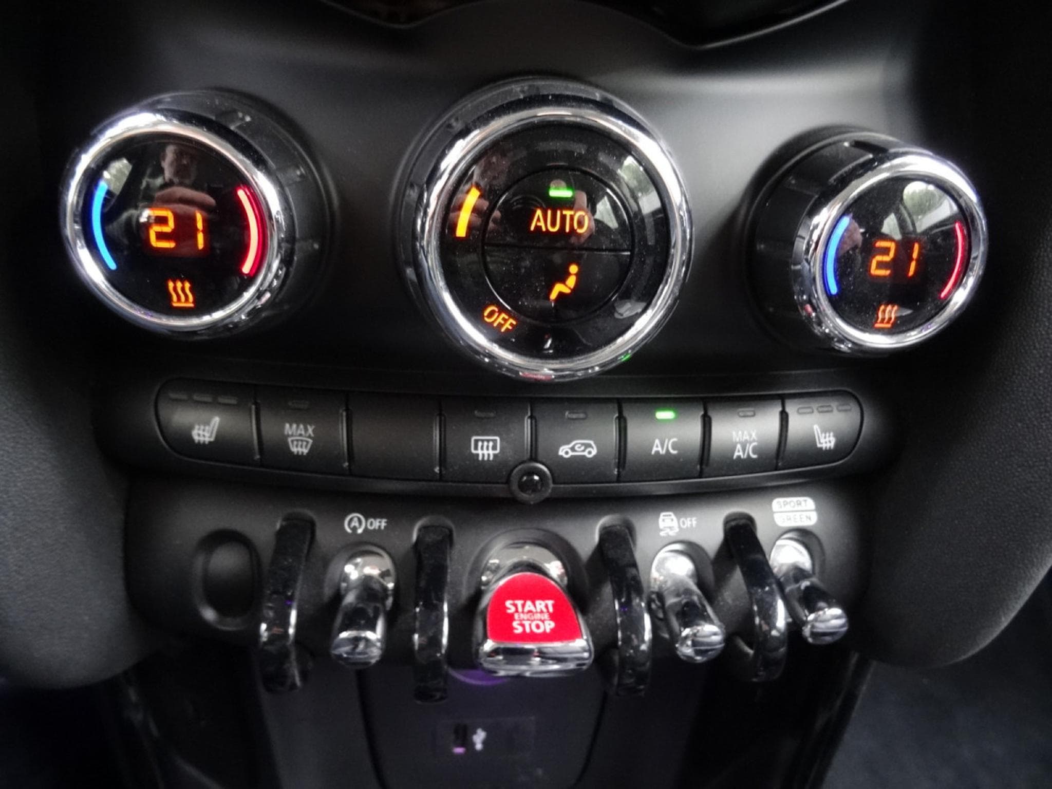 Mini Cooper 1.5 AUTOMATIQUE (2019) - Photo 10