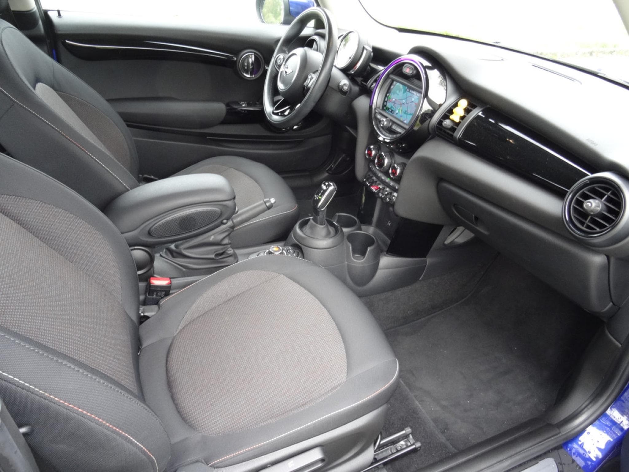 Mini Cooper 1.5 AUTOMATIQUE (2019) - Photo 13