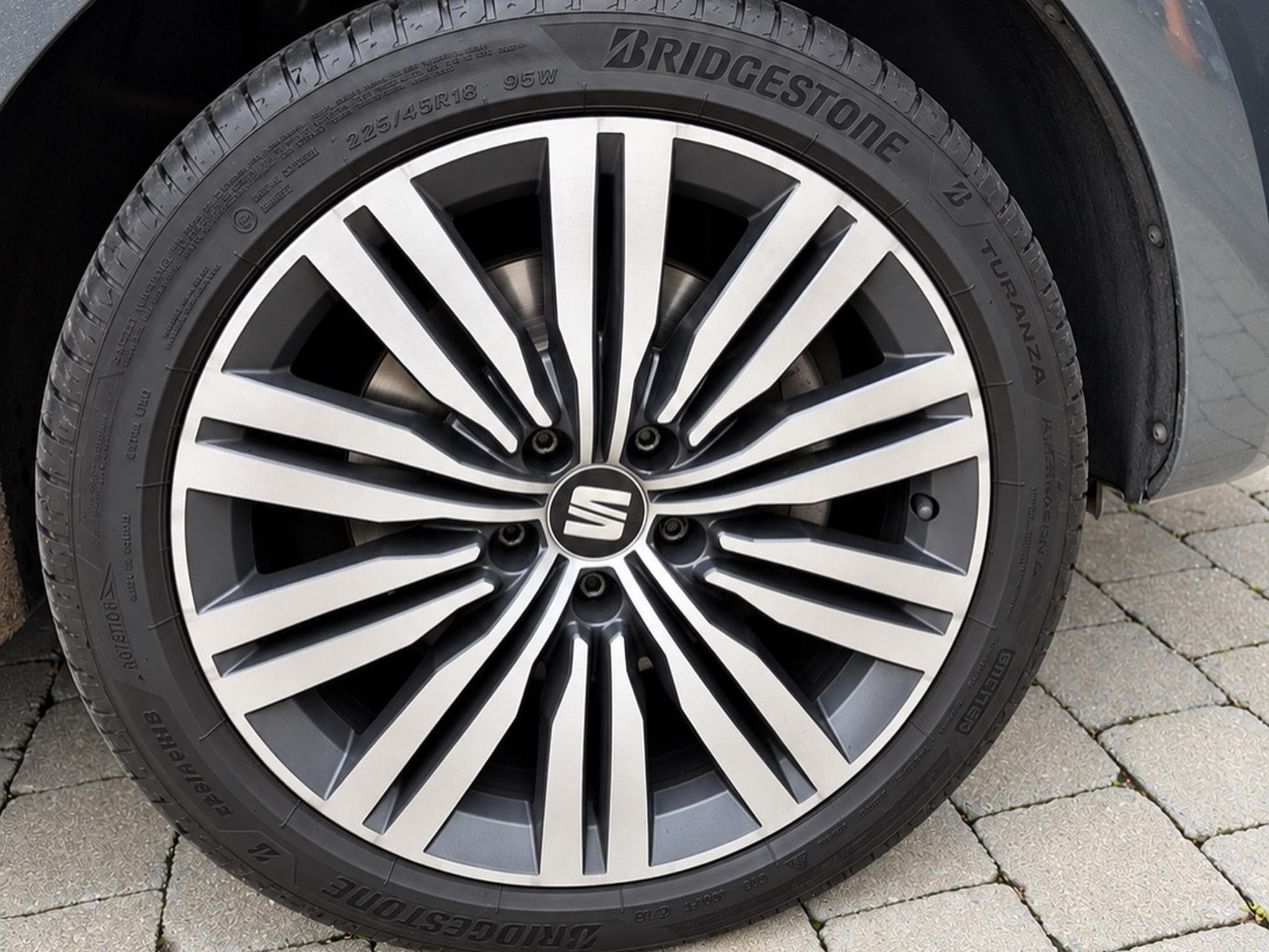 Seat Alhambra Xcellence 1.4 TSI (2021) - Photo 11
