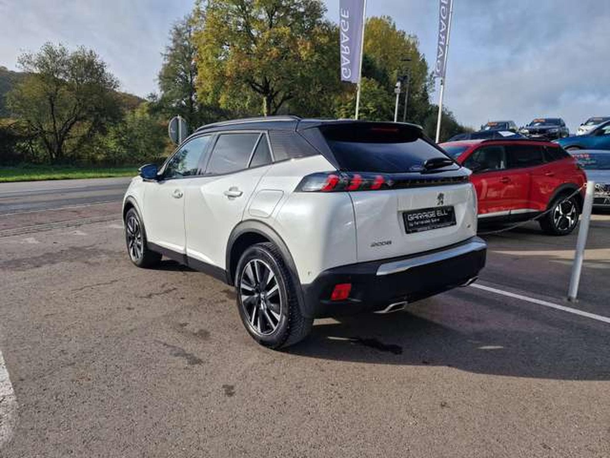 Peugeot 2008 GT Pack (2021) - Photo 4