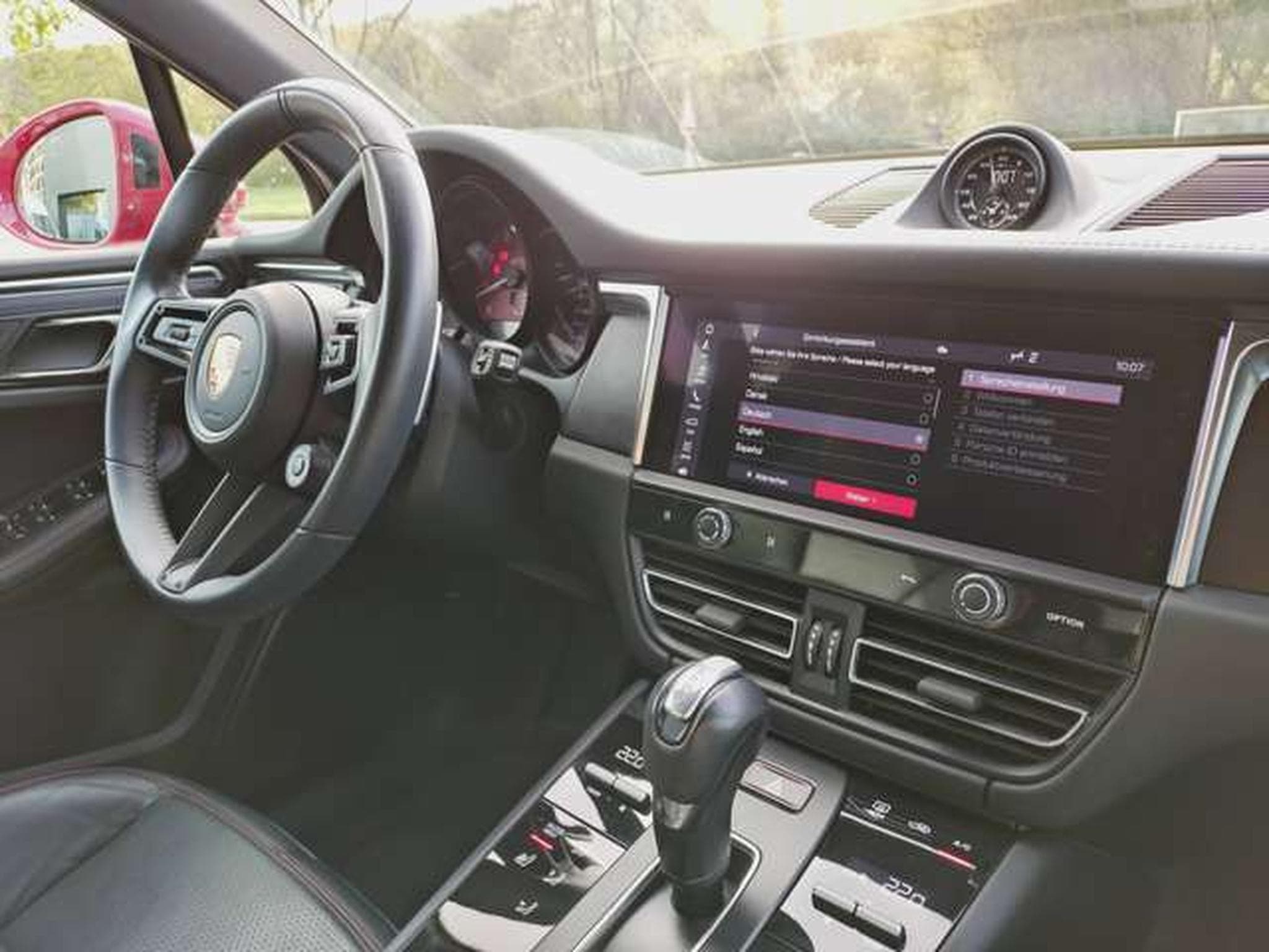 Porsche Macan GTS (2023) - Photo 19