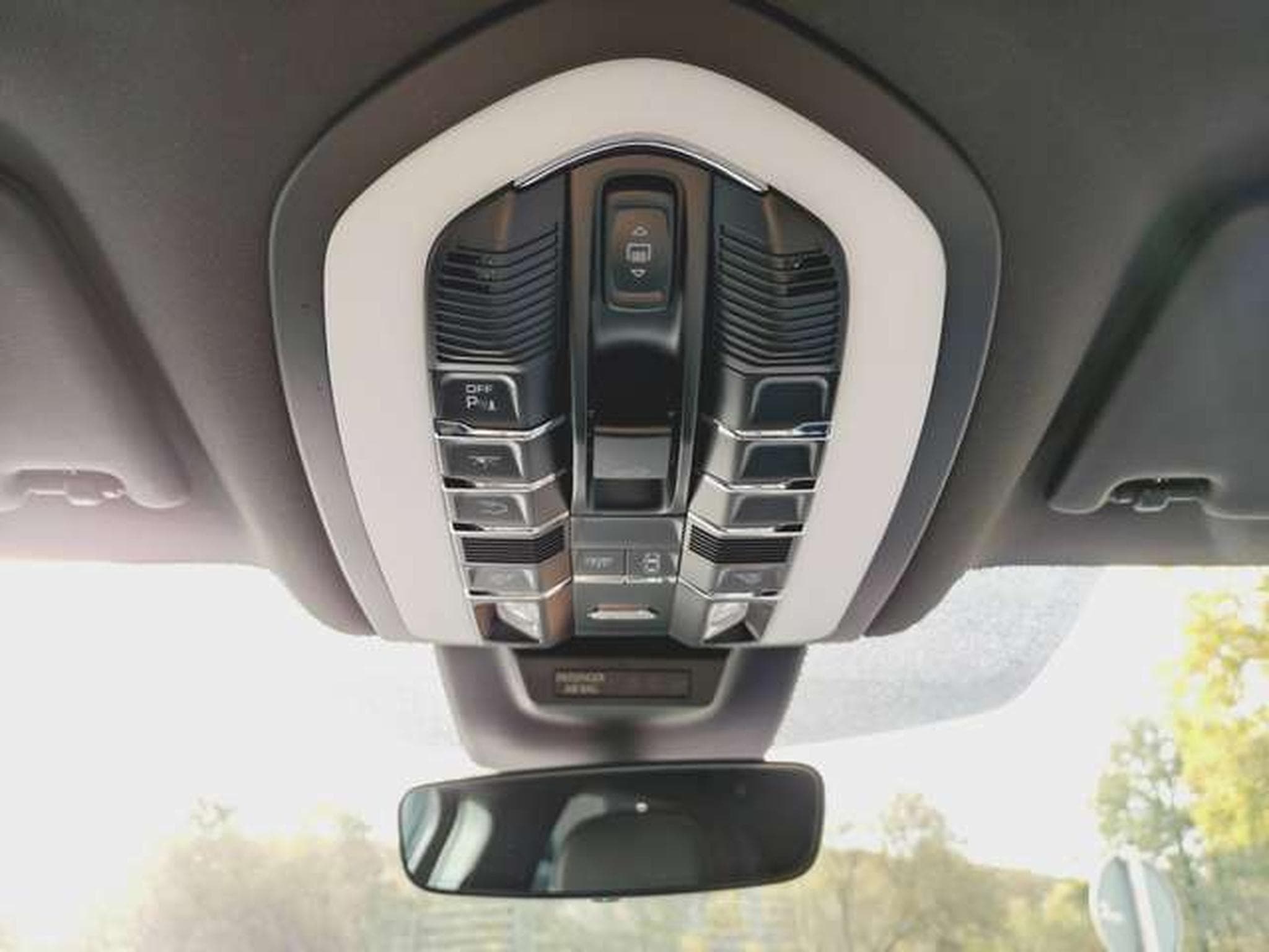 Porsche Macan GTS (2023) - Photo 20