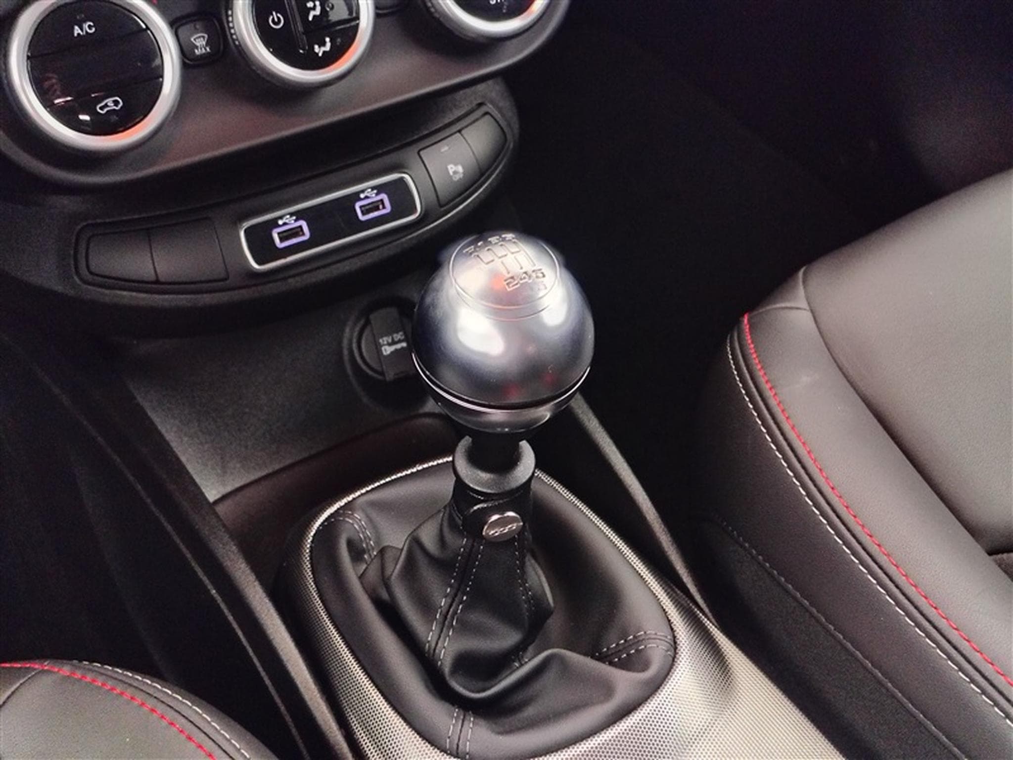Fiat 500X Dolcevita 1.0 FireFly Sport (2022) - Photo 12