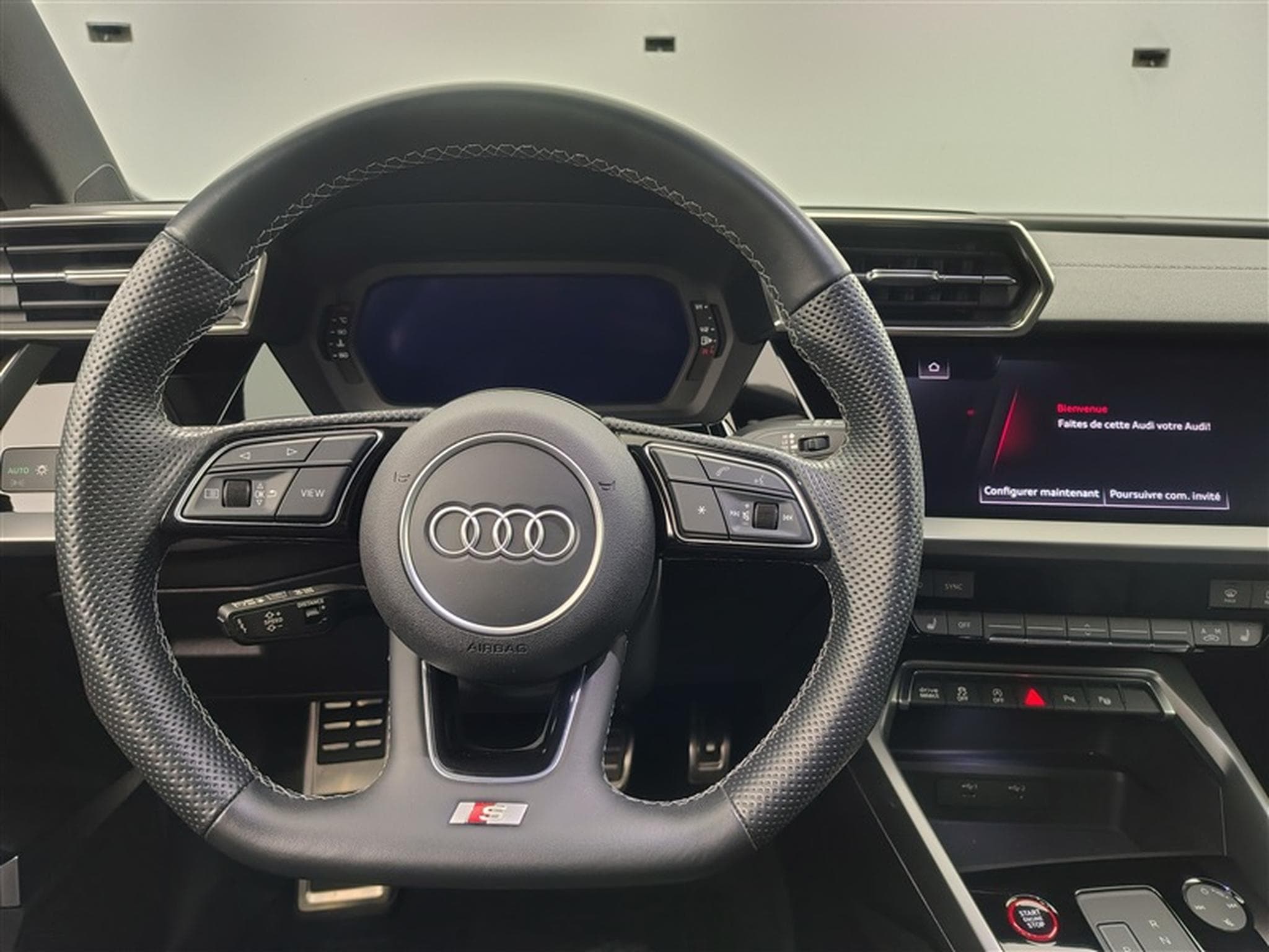 Audi S3 2.0 TFSI Quattro S tronic CUIR/FULL LEDS/V. COCKPIT (2023) - Photo 9