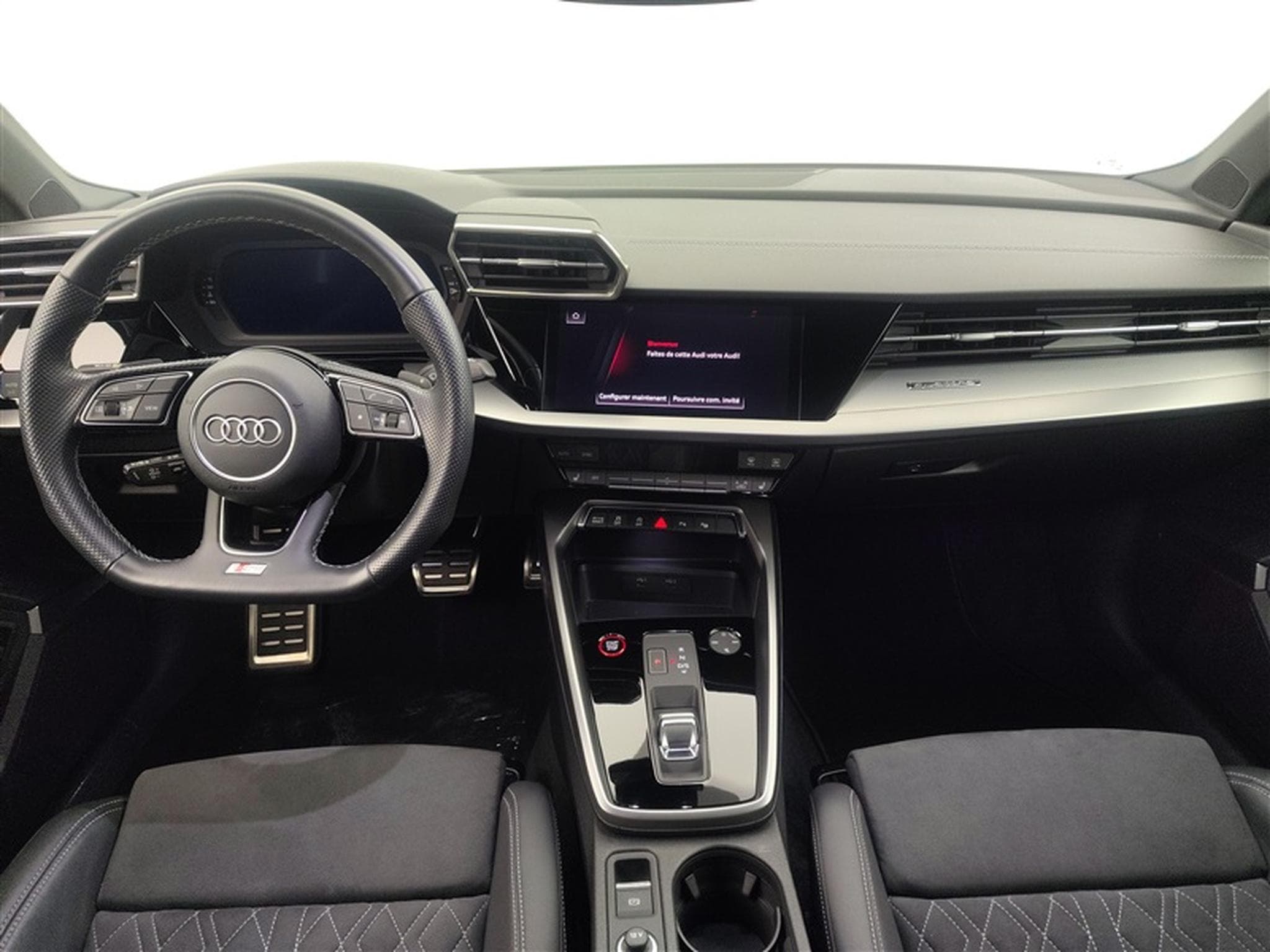 Audi S3 2.0 TFSI Quattro S tronic CUIR/FULL LEDS/V. COCKPIT (2023) - Photo 8