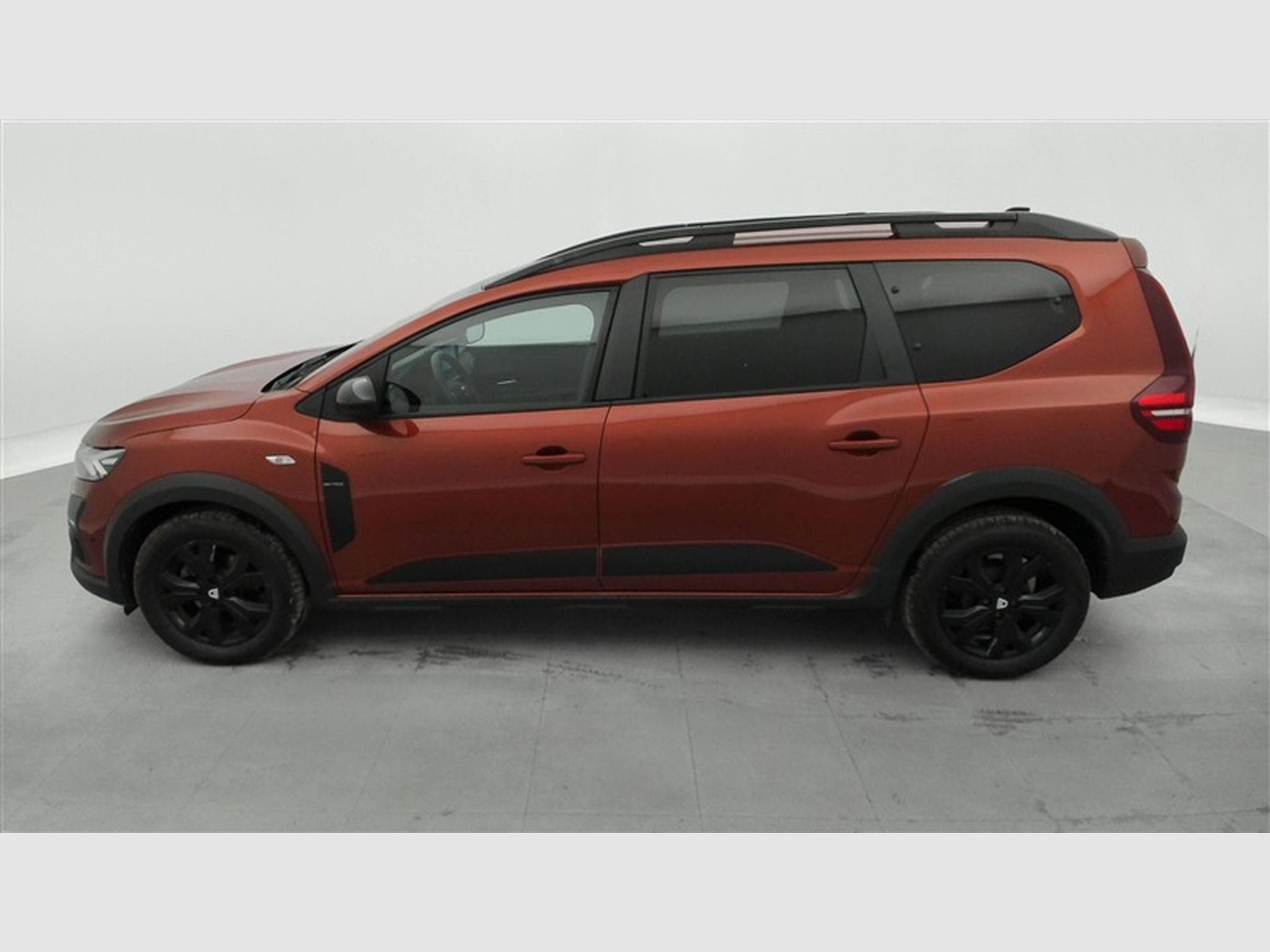 Dacia Jogger 1.0 TCe EXTREME 7pl. NAV/CAMERA/CARPLAY (2022) - Photo 3