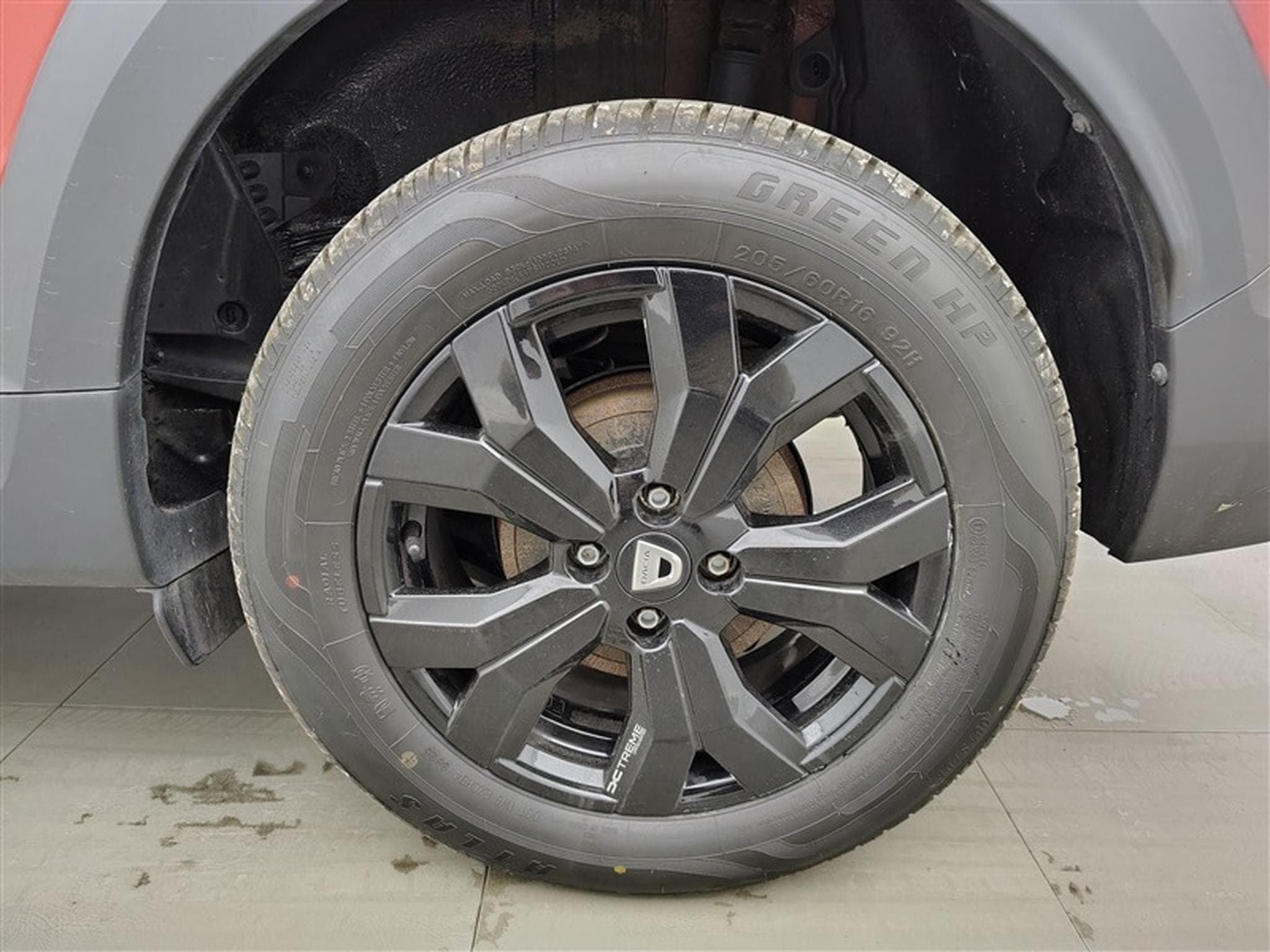 Dacia Jogger 1.0 TCe EXTREME 7pl. NAV/CAMERA/CARPLAY (2022) - Photo 6
