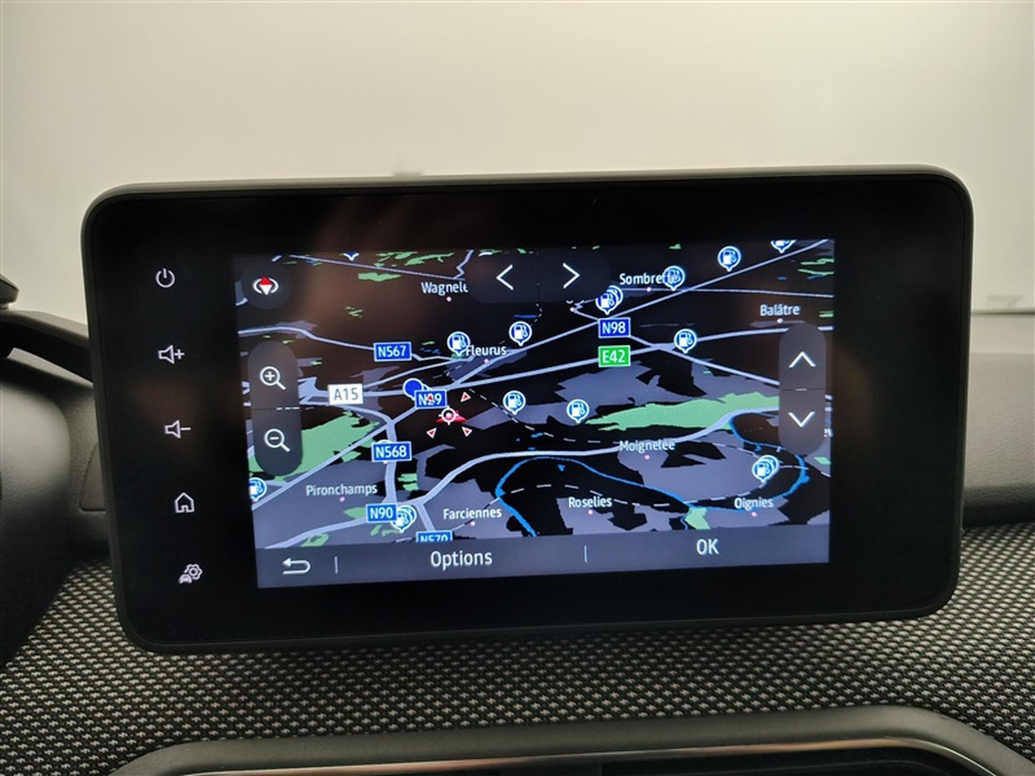 Dacia Jogger 1.0 TCe EXTREME 7pl. NAV/CAMERA/CARPLAY (2022) - Photo 11