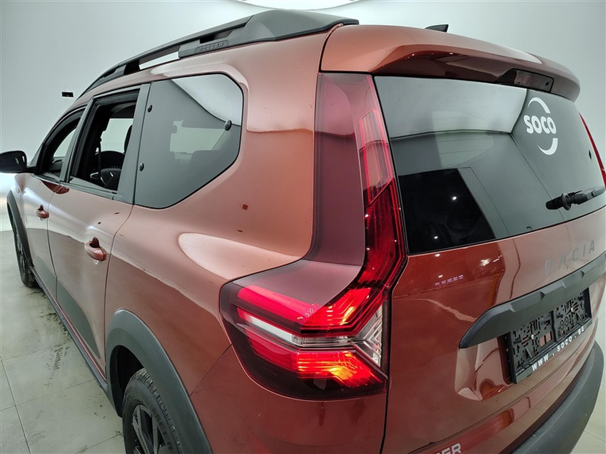 Dacia Jogger 1.0 TCe EXTREME 7pl. NAV/CAMERA/CARPLAY (2022) - Photo 16