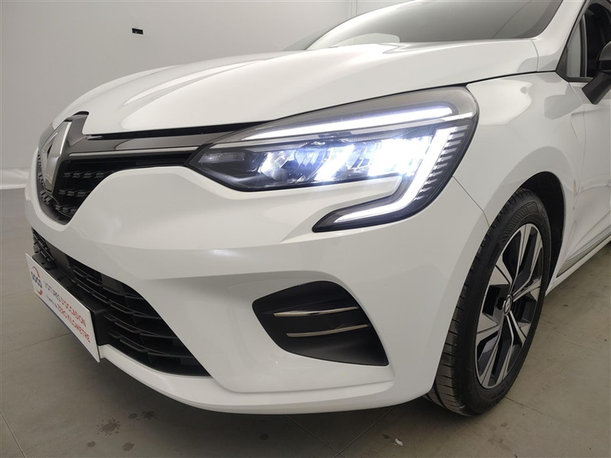 Renault Clio Evolution NAVI / CARPLAY / PDC / ALU (2023) - Photo 15