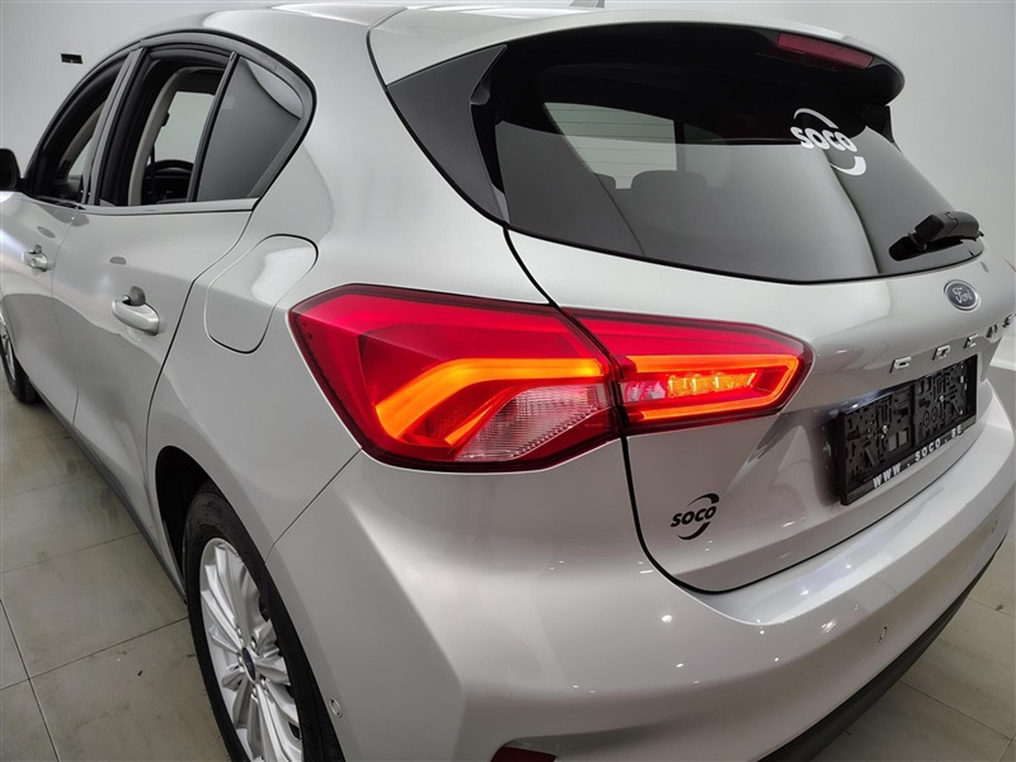Ford Focus 1.5 EcoBlue Titanium Business (2020) - Photo 16