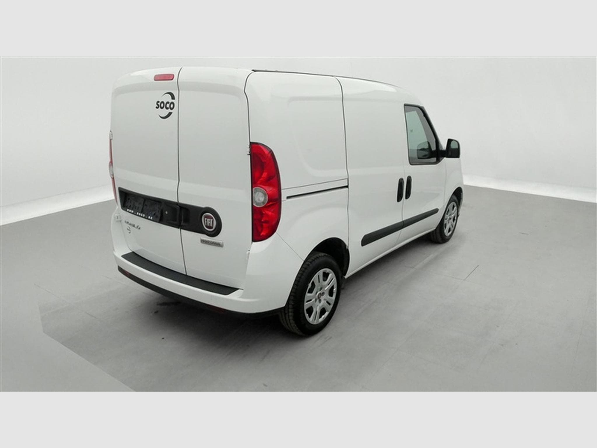 Fiat Doblo 1.6 MJET Cargo CLIM / CARPLAY (2023) - Photo 24