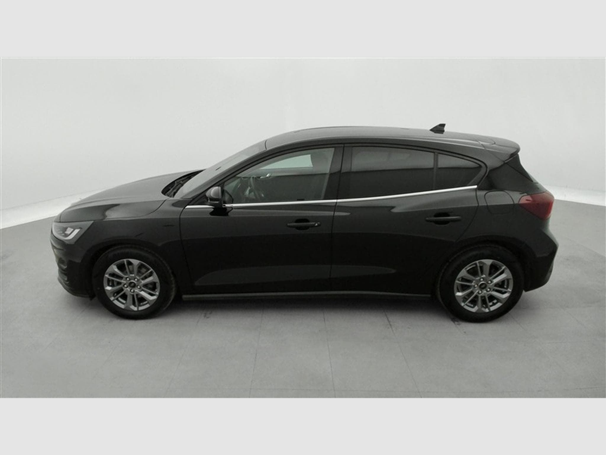 Ford Focus 1.5 EcoBlue Connected (2023) - Photo 3