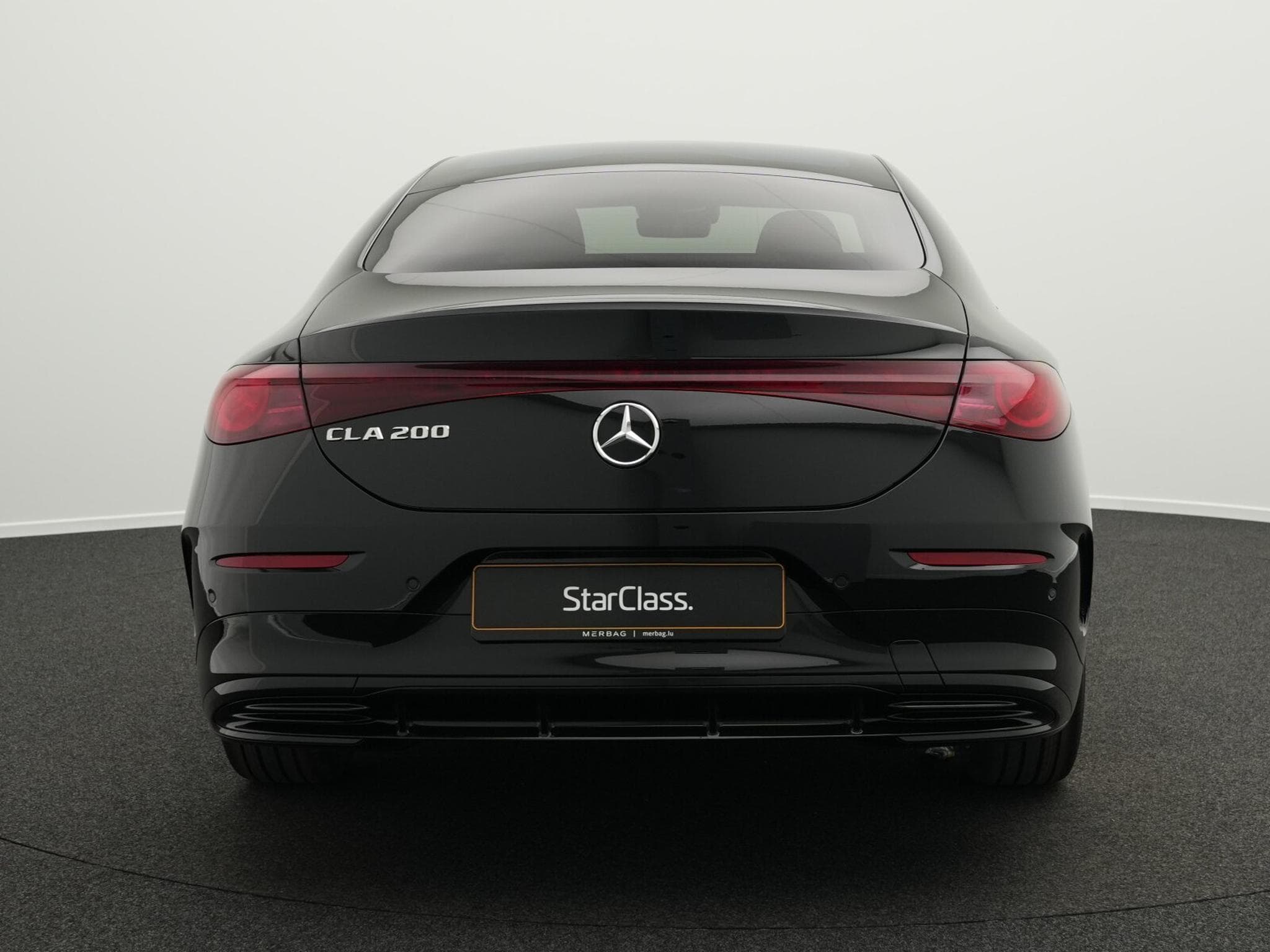 Mercedes CLA 200 AMG-Line (2026) - Photo 4