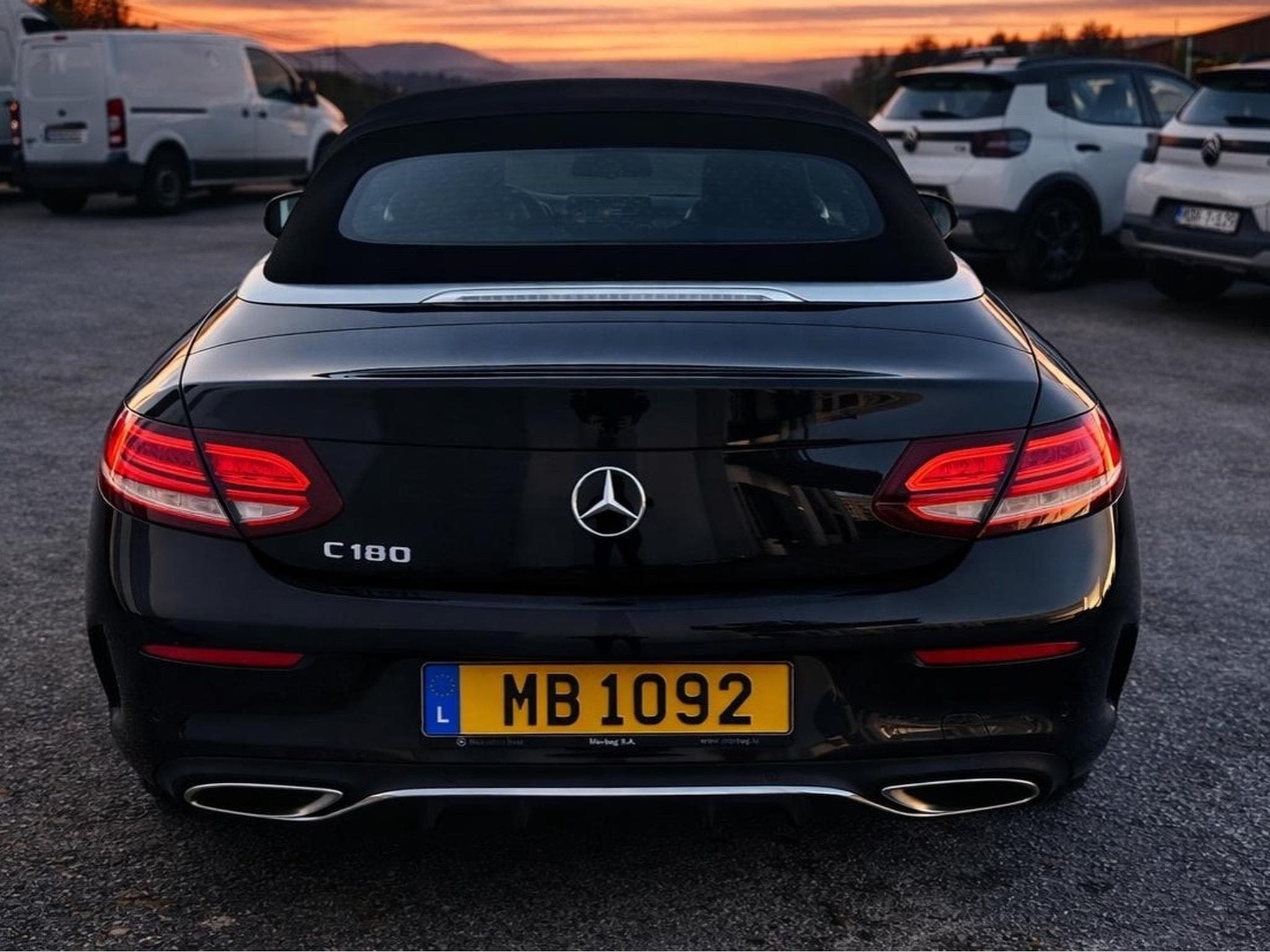 Mercedes C 180 AMG Line (2019) - Photo 2
