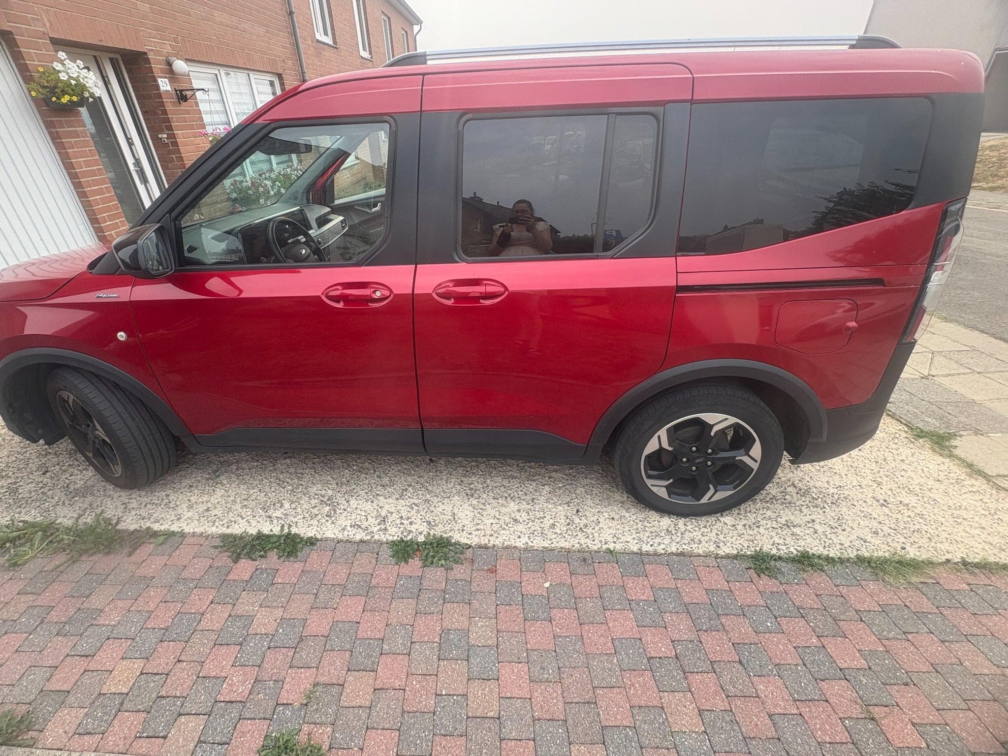 Ford Courier Active (2024) - Photo 1