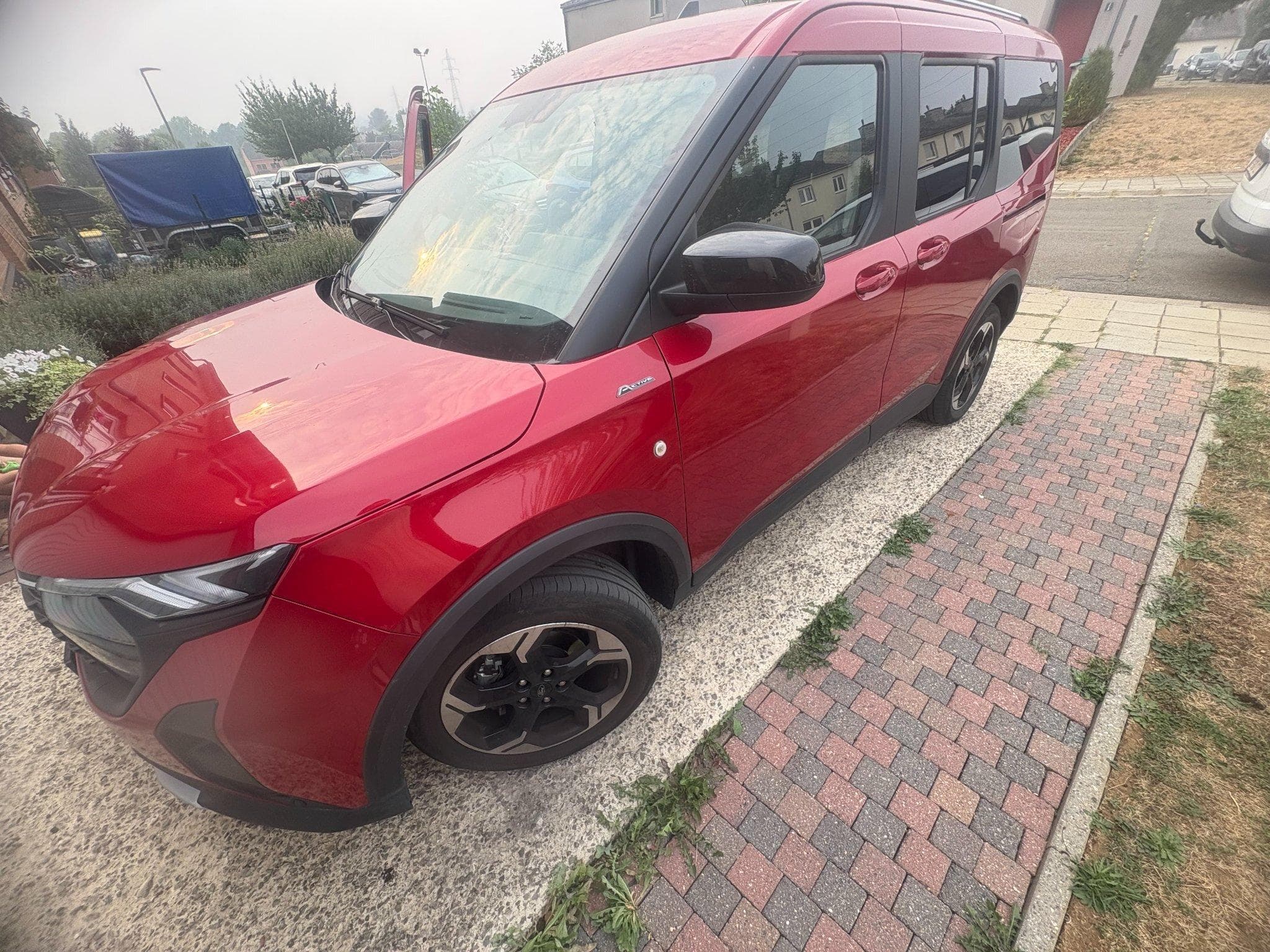 Ford Courier Active (2024) - Photo 2