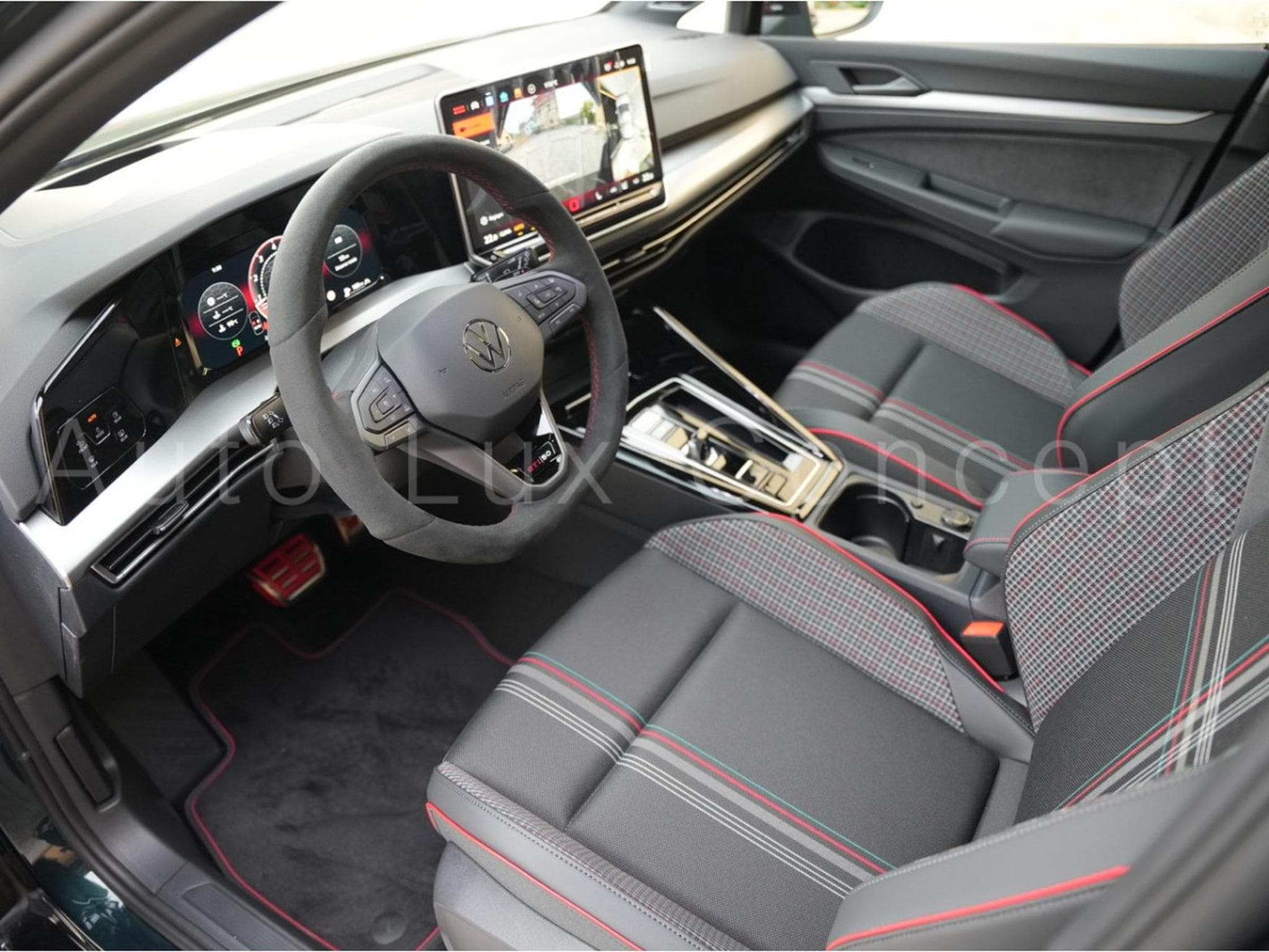 VW Golf GTI Edition 50 Pack Performance (2026) - Photo 5
