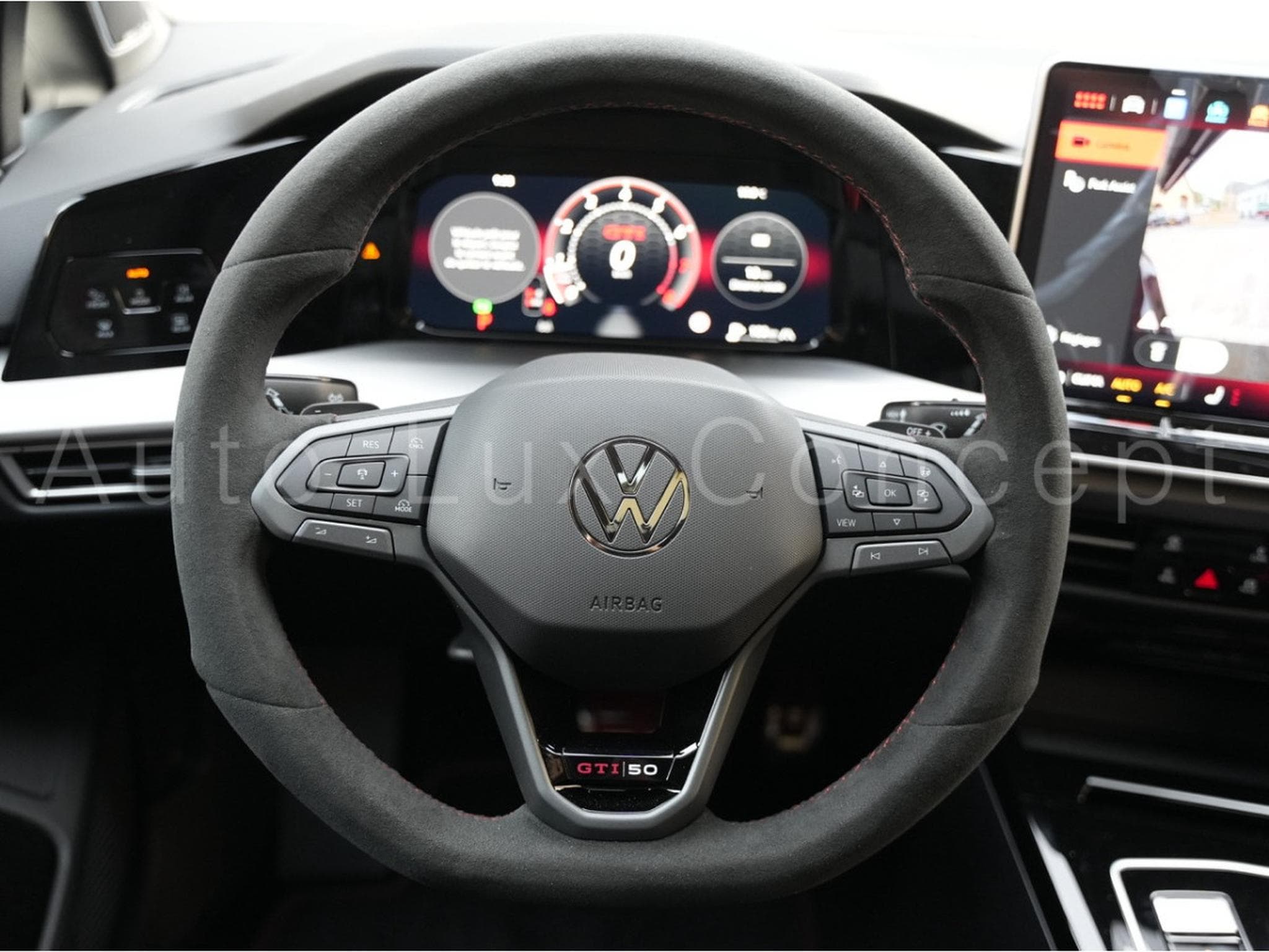 VW Golf GTI Edition 50 Pack Performance (2026) - Photo 18