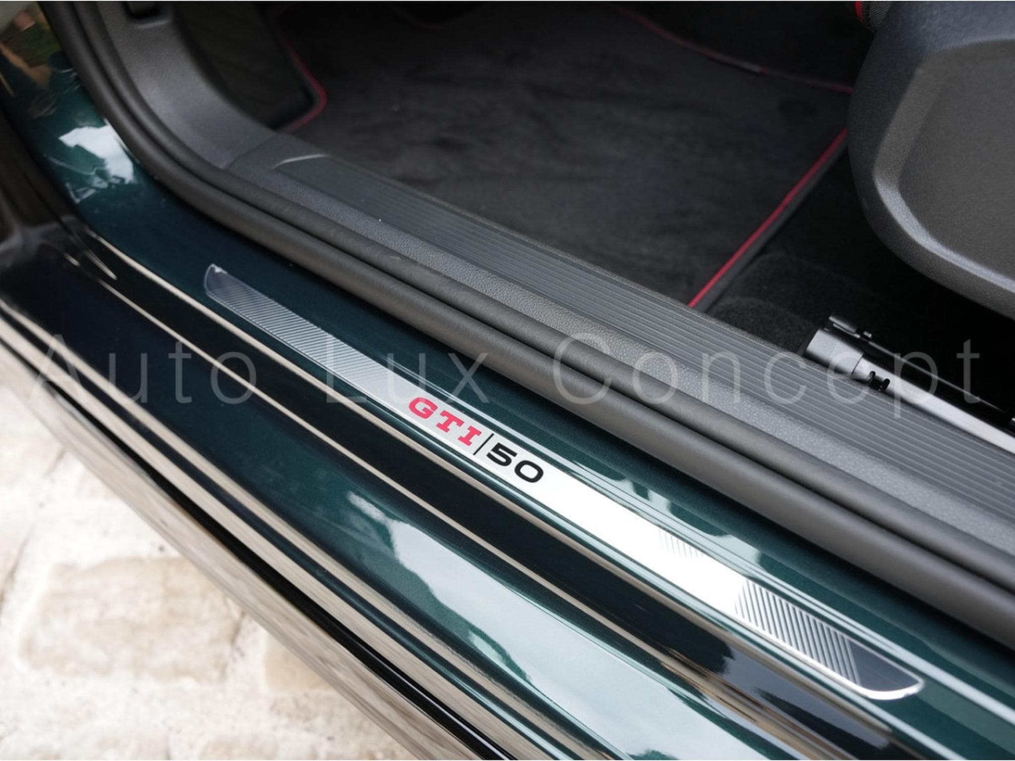 VW Golf GTI Edition 50 Pack Performance (2026) - Photo 15
