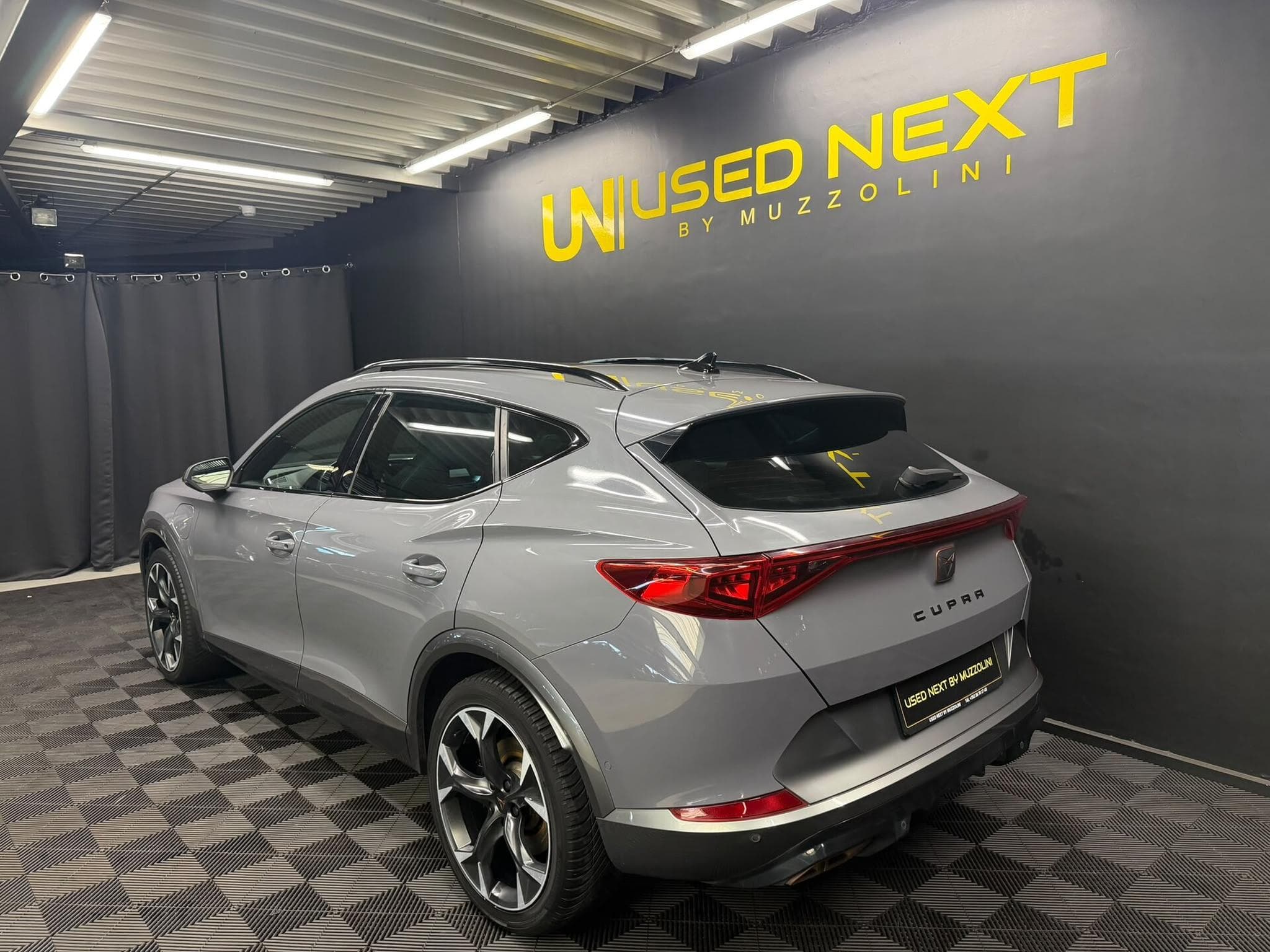 Cupra Formentor 1.4 e-HYBRID 245 ch DSG6 VZ (2021) - Photo 6