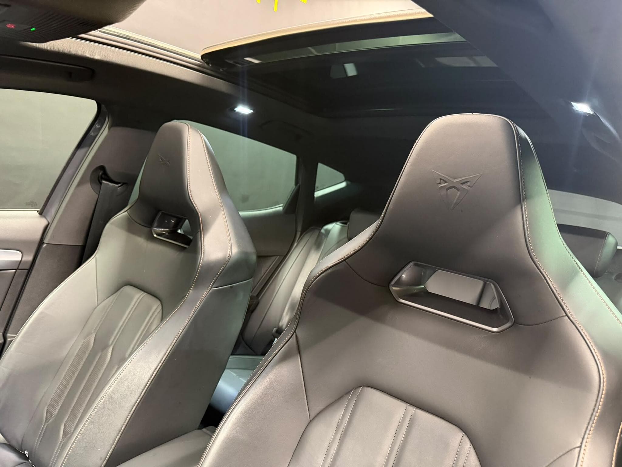 Cupra Formentor 1.4 e-HYBRID 245 ch DSG6 VZ (2021) - Photo 13