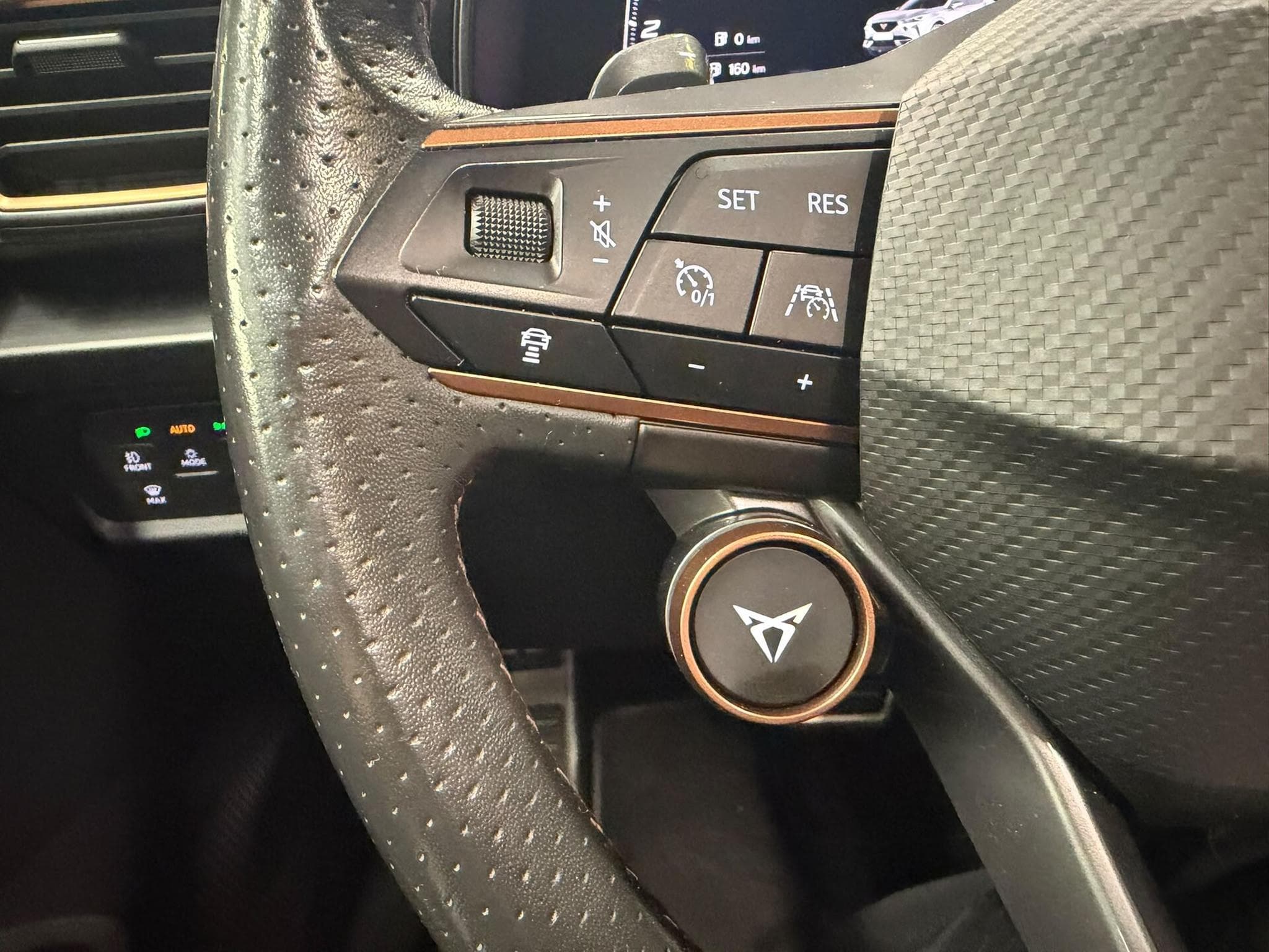 Cupra Formentor 1.4 e-HYBRID 245 ch DSG6 VZ (2021) - Photo 11