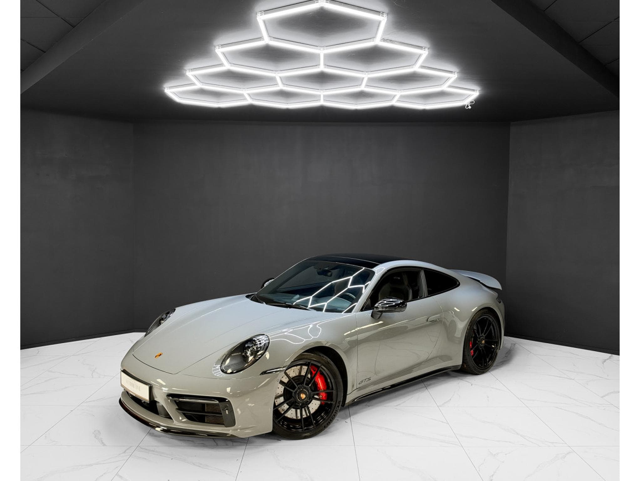 Porsche 911 Carrera 4 GTS / ACC / PDCC / Bose / Matrix LED (2023) - Photo 1