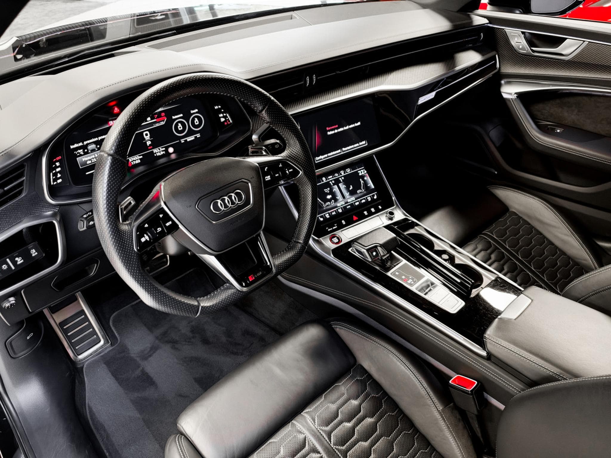 Audi RS6 AVANT 4.0 TFSI QUATTRO TIPTRONIC / RS DYNAMIQUE PLUS (2020) - Photo 9