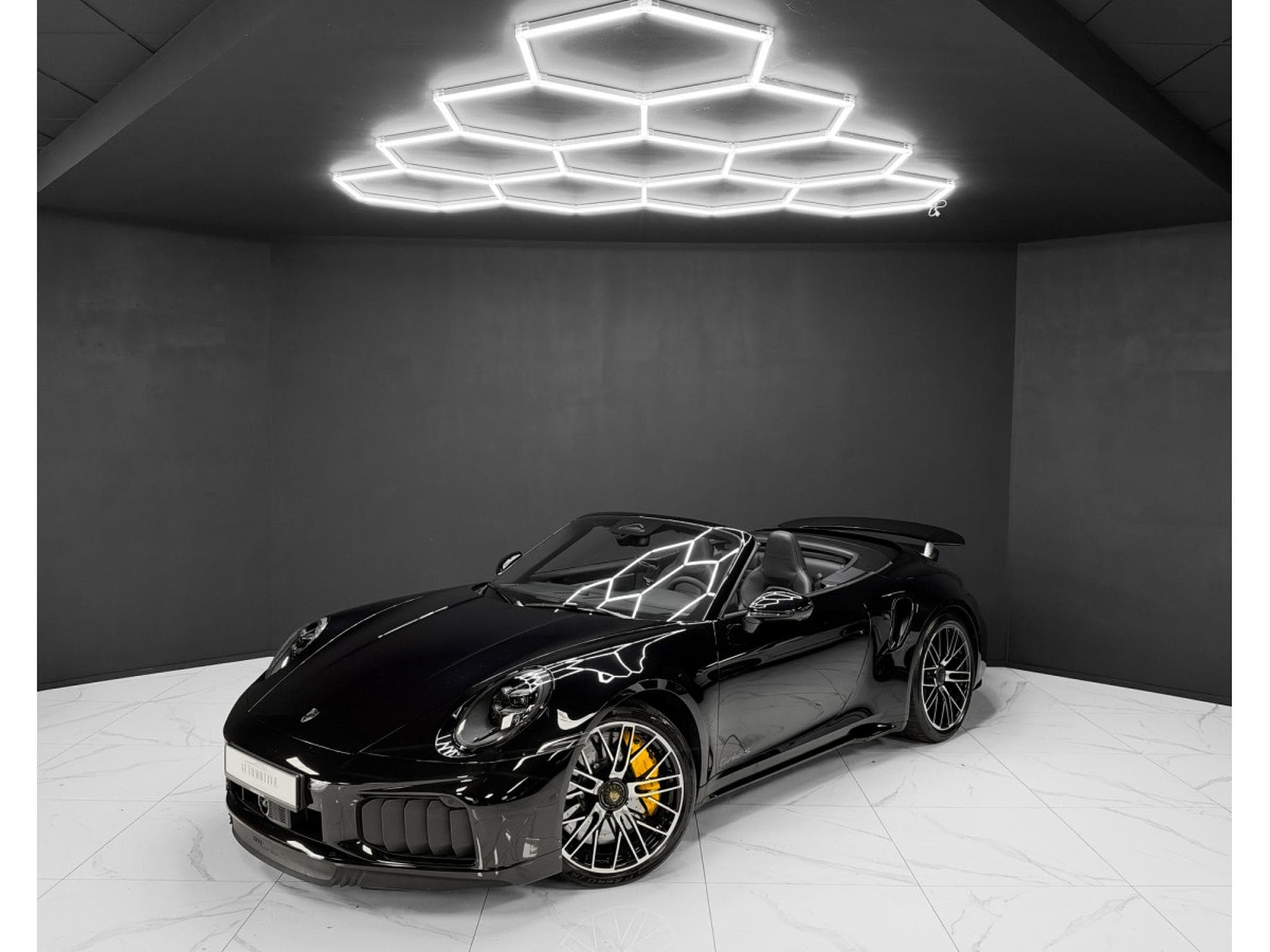Porsche 911 .2 Turbo S Cabriolet / Lift / Burm. / 360° (2026) - Photo 1