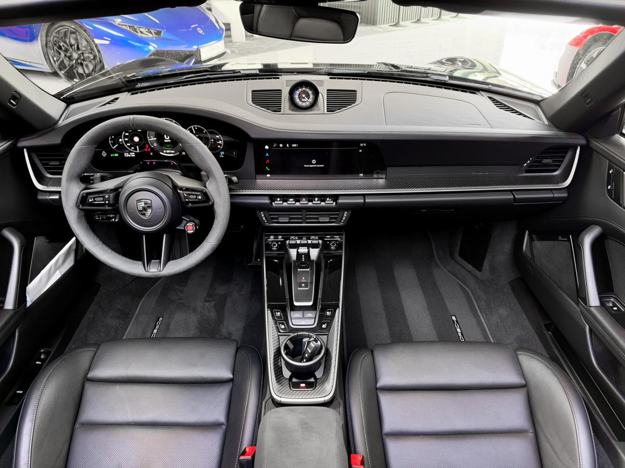 Porsche 911 .2 Turbo S Cabriolet / Lift / Burm. / 360° (2026) - Photo 13
