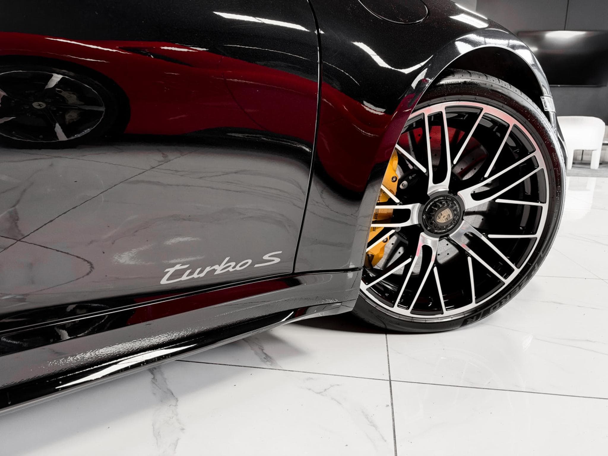 Porsche 911 .2 Turbo S Cabriolet / Lift / Burm. / 360° (2026) - Photo 21
